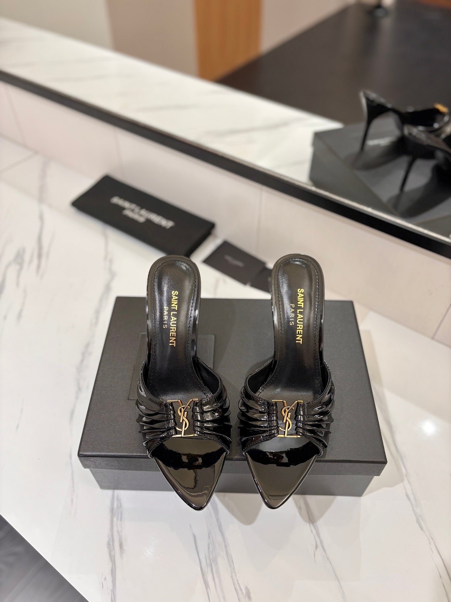 Saint Laurent Crystal Chain Patent Leather Heeled Sandals – 2025 Spring/Summer Collection