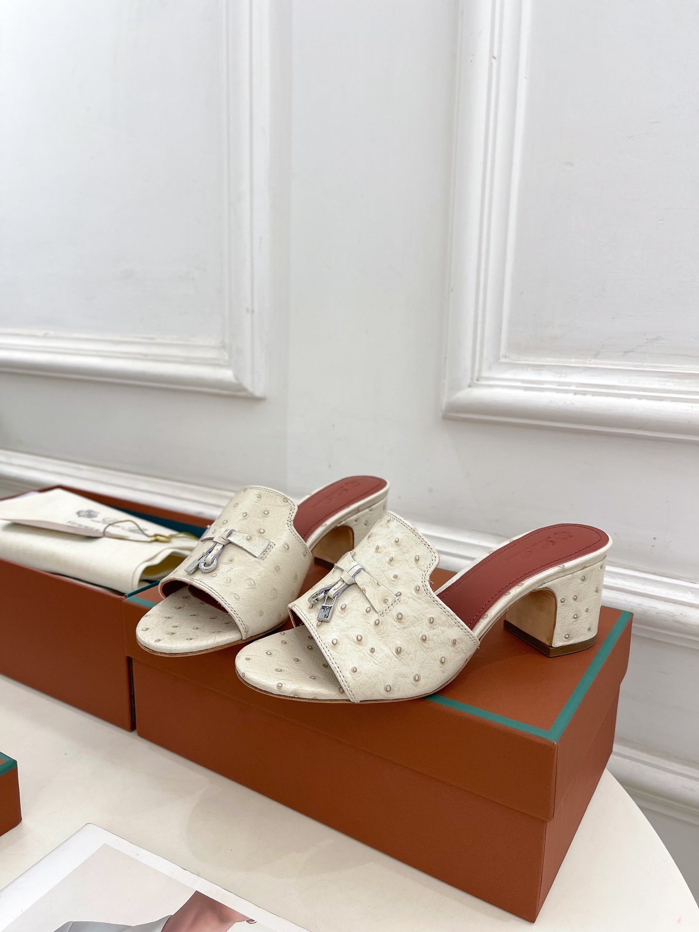 Loro Piana Summer Charms Ostrich Mules – 2025 Spring/Summer Collection