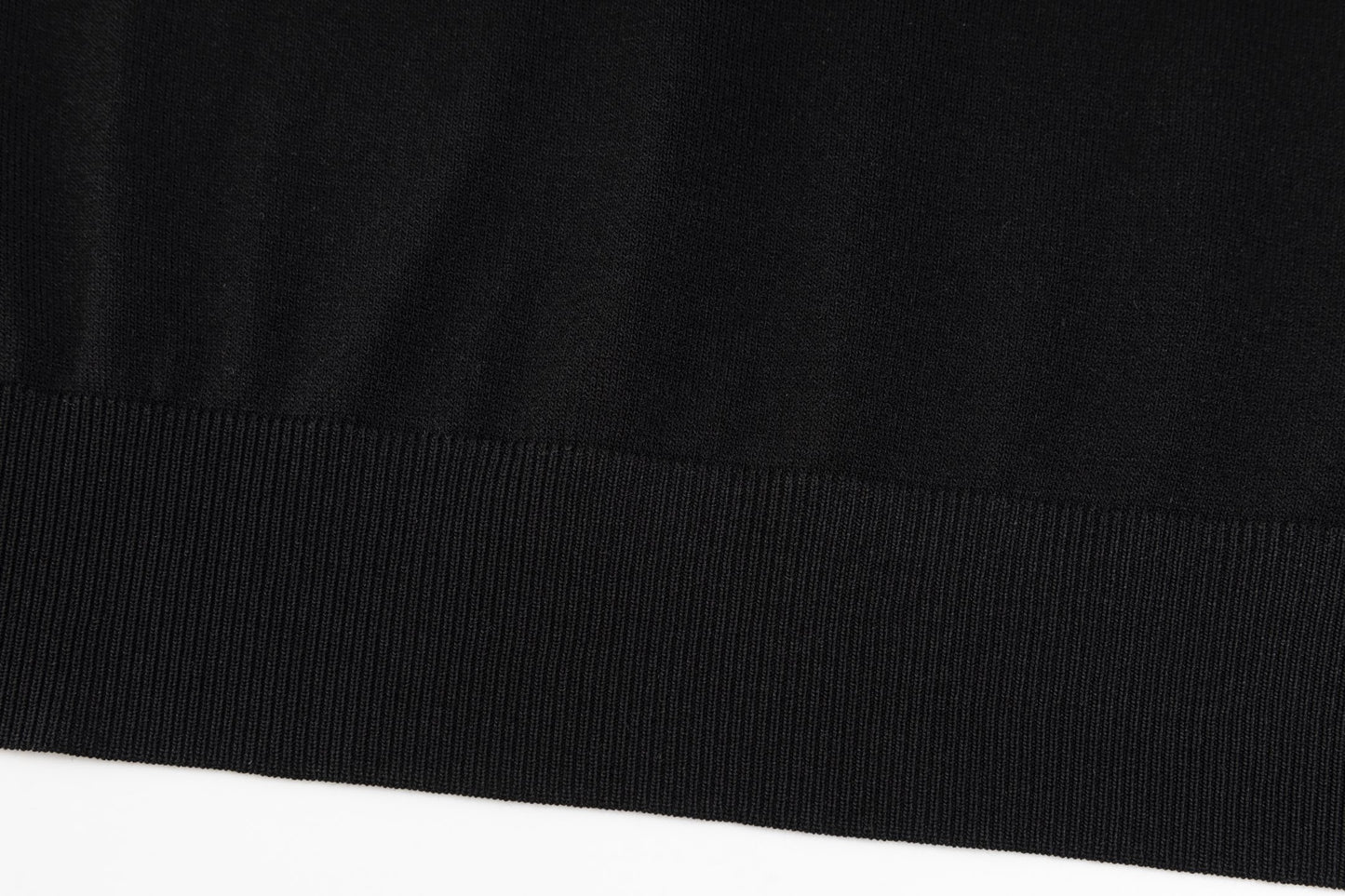 Hermès Color-Block Retro Knit Sweater – Spring/Summer Collection