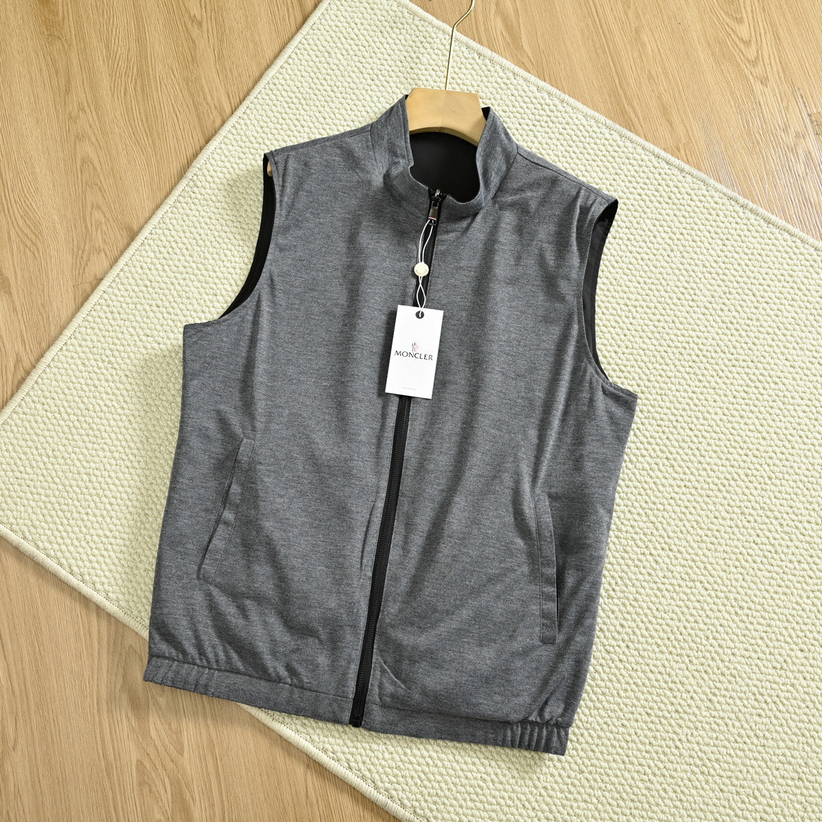 Moncler Reversible Stand-Collar Vest – 2025 Spring Collection
