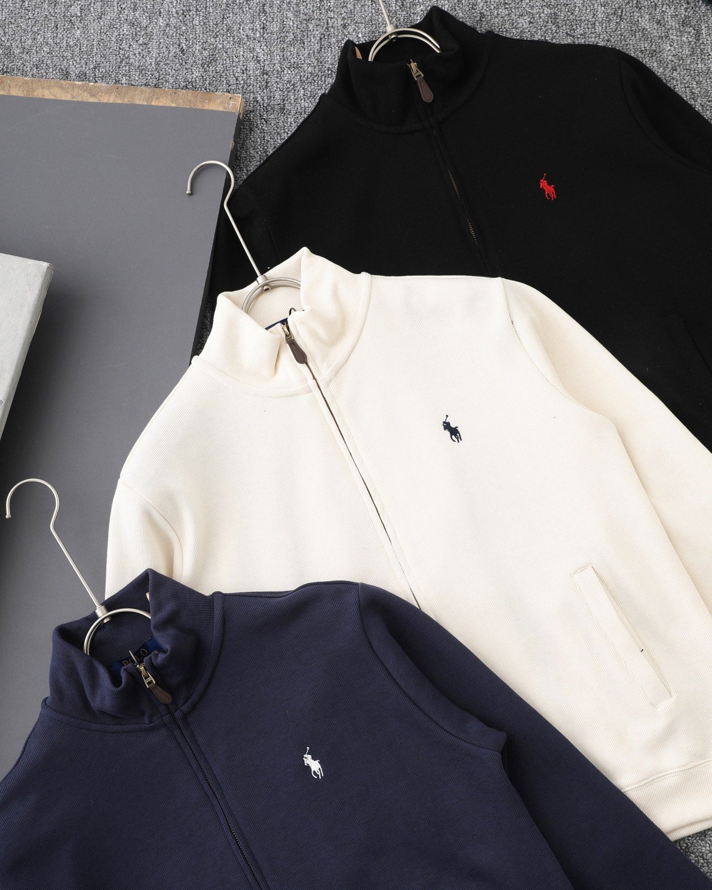 Ralph Lauren Old Money Full-Zip Sweatshirt – 25SS
