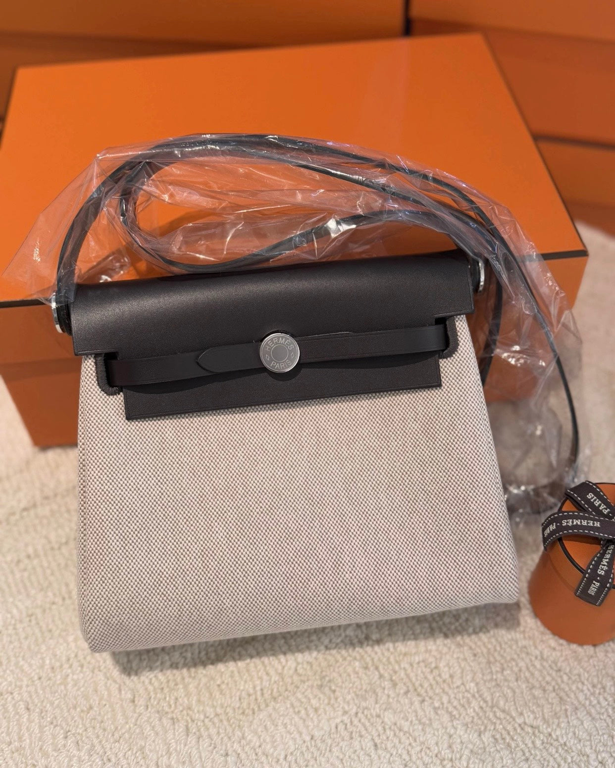 Hermès Herbag 20 Handbag – Ebony/Light Beige