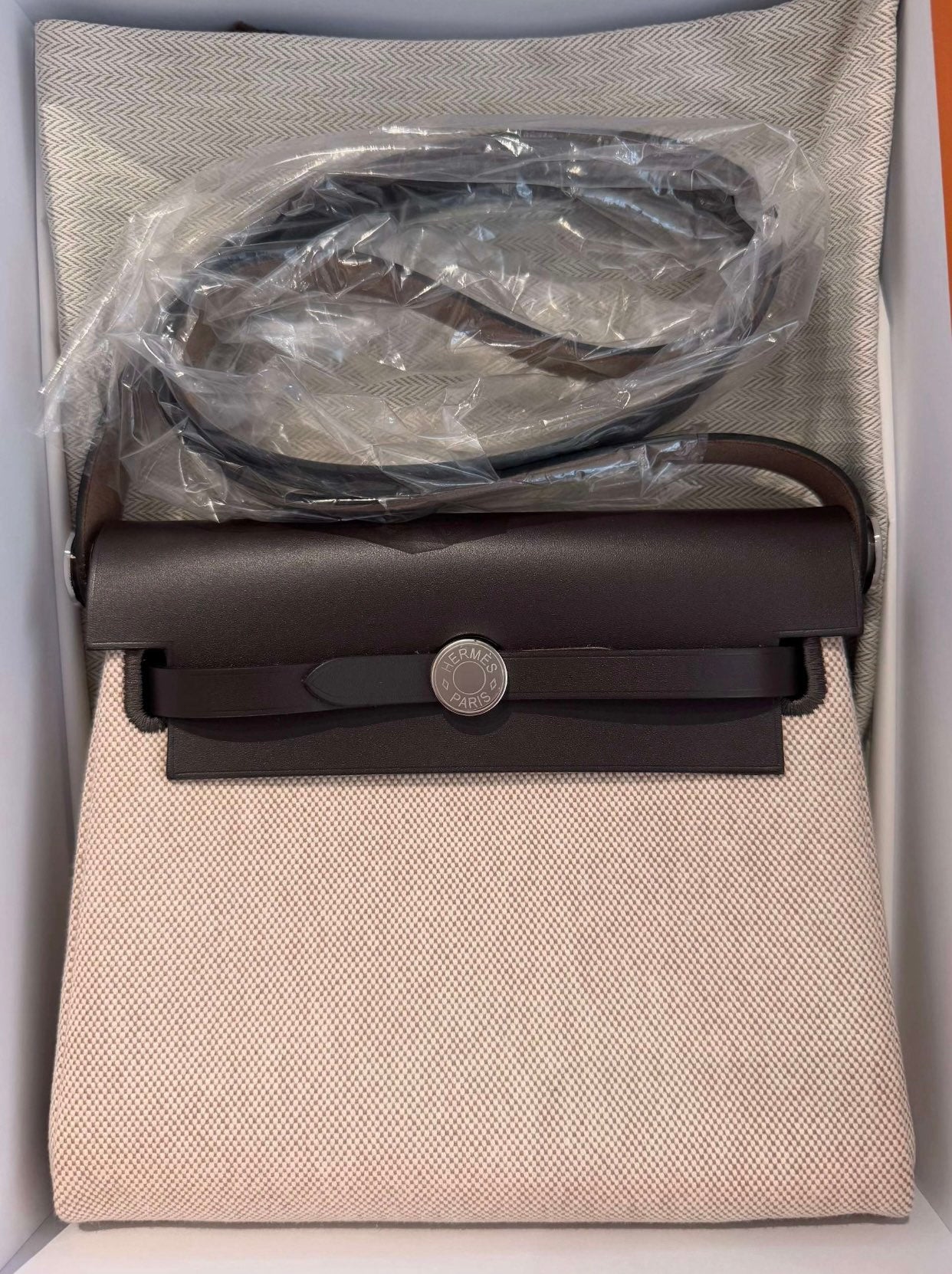 Hermès Herbag 20 Handbag – Ebony/Light Beige