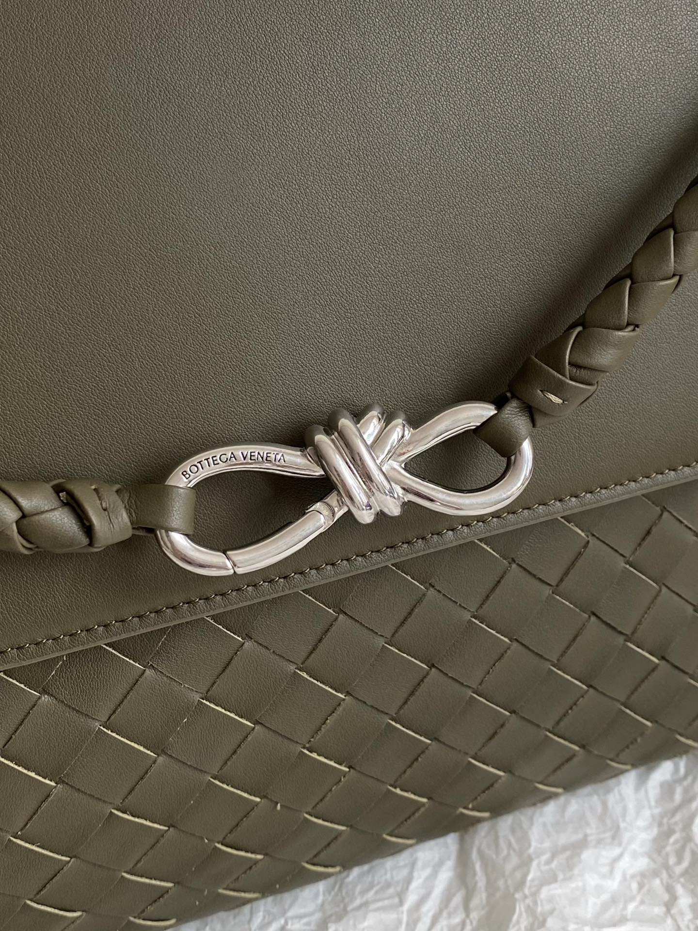 Bottega Veneta Andiamo Messenger Bag