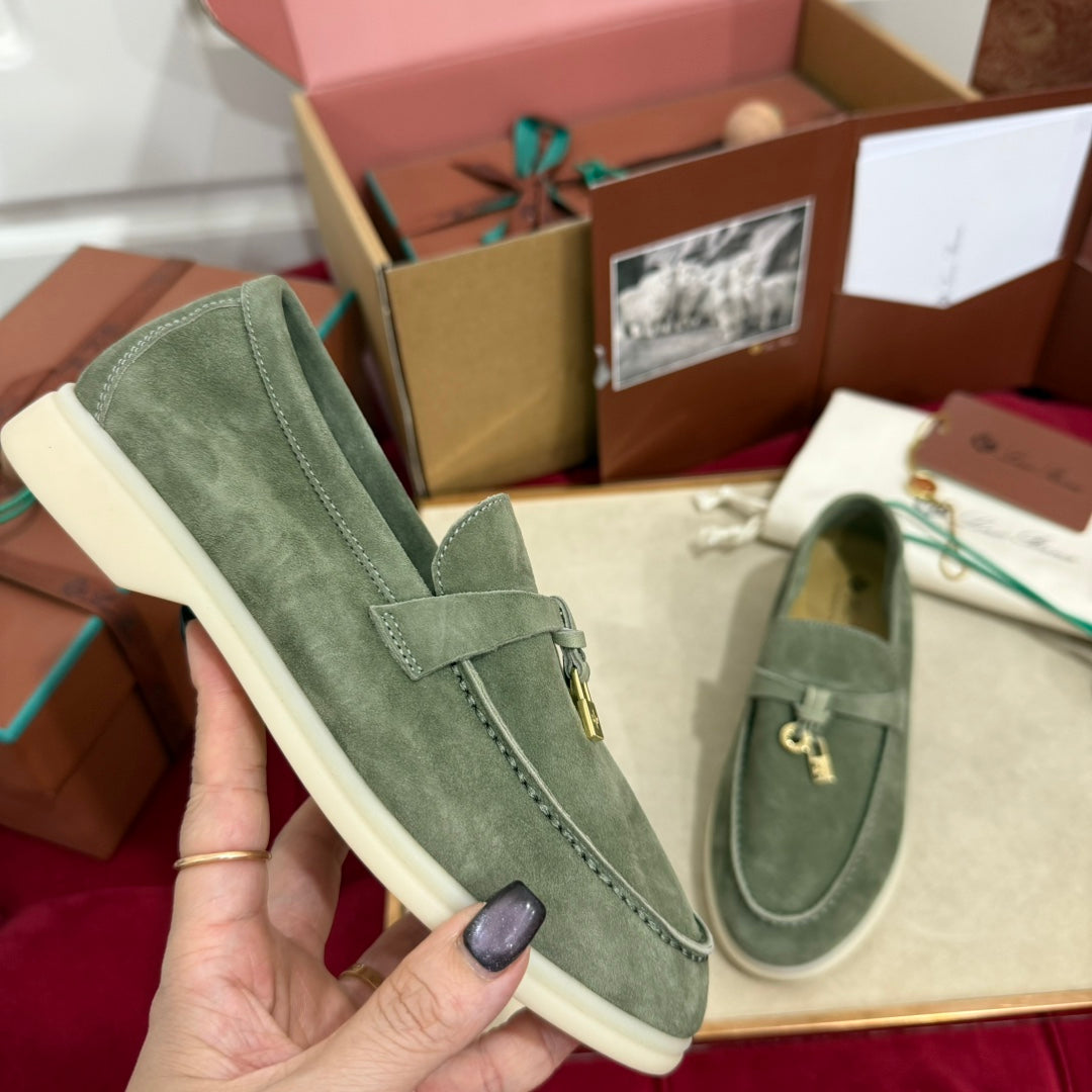 Loro Piana Summer Charms Walk Kids Moccasin Loafers – Kids Collection