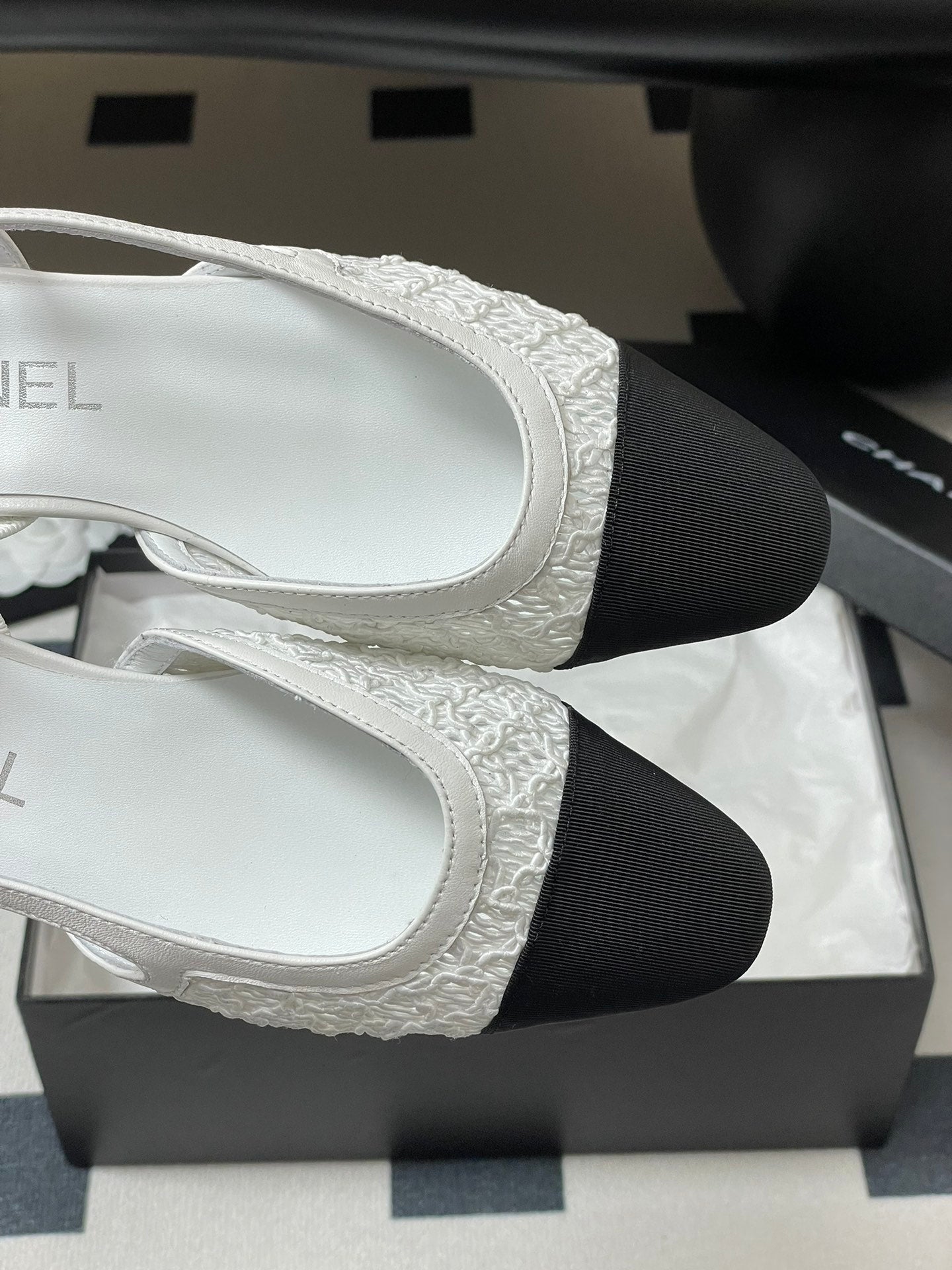 Chanel Lace Mesh Two-Tone Slingback Sandals – 2025 Spring Collection