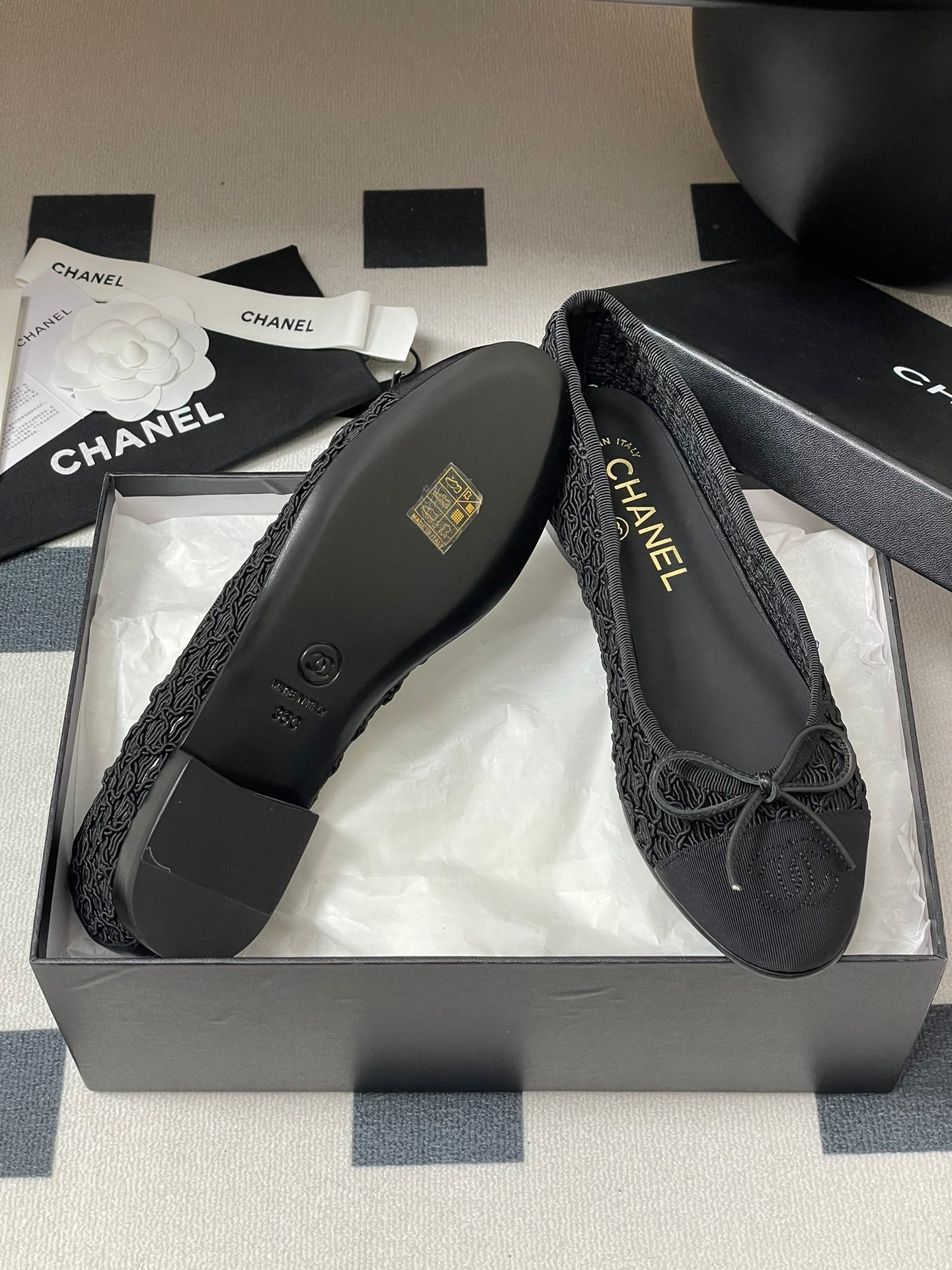 Chanel Lace Mesh Bow Ballet Flats – 25P Early Spring Collection