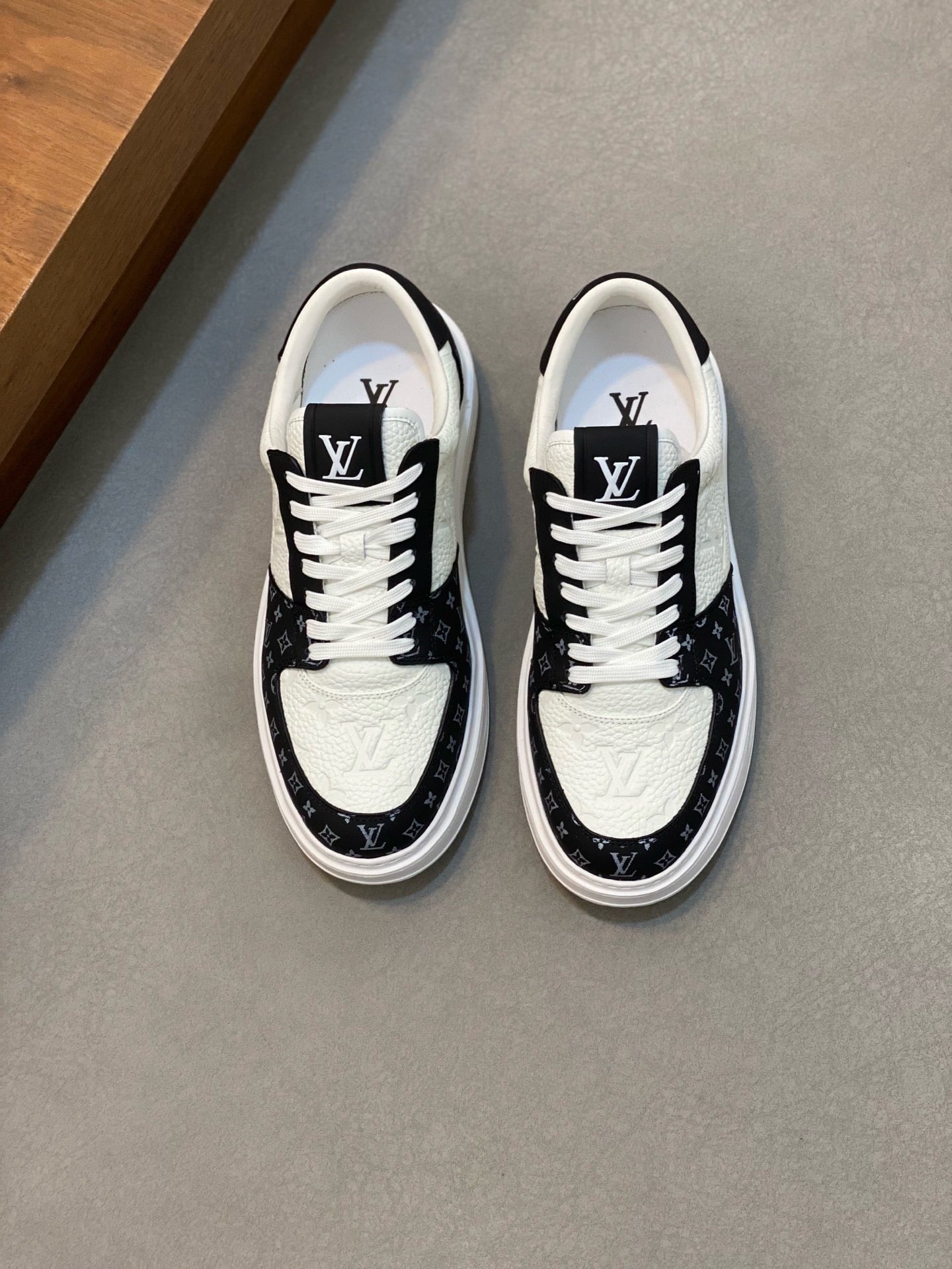 Louis Vuitton Nappa Leather Lightweight Sneakers