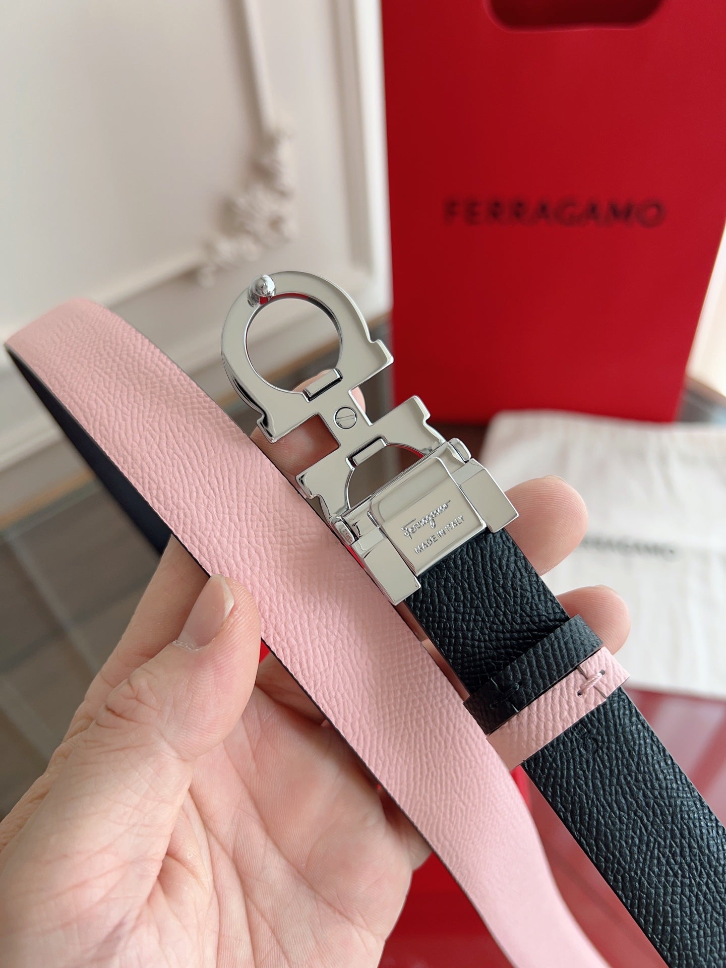 Ferragamo Women's Reversible Leather Belt