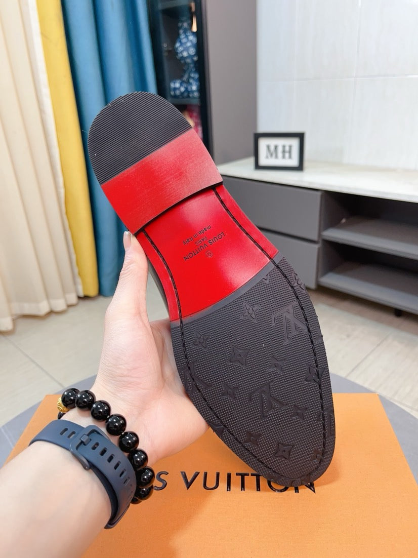 Louis Vuitton Men's Business Casual Leather Shoes