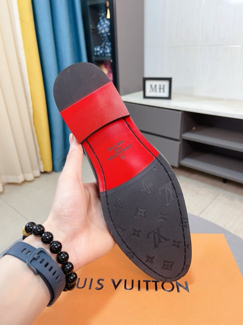 Louis Vuitton Men's Business Casual Leather Shoes