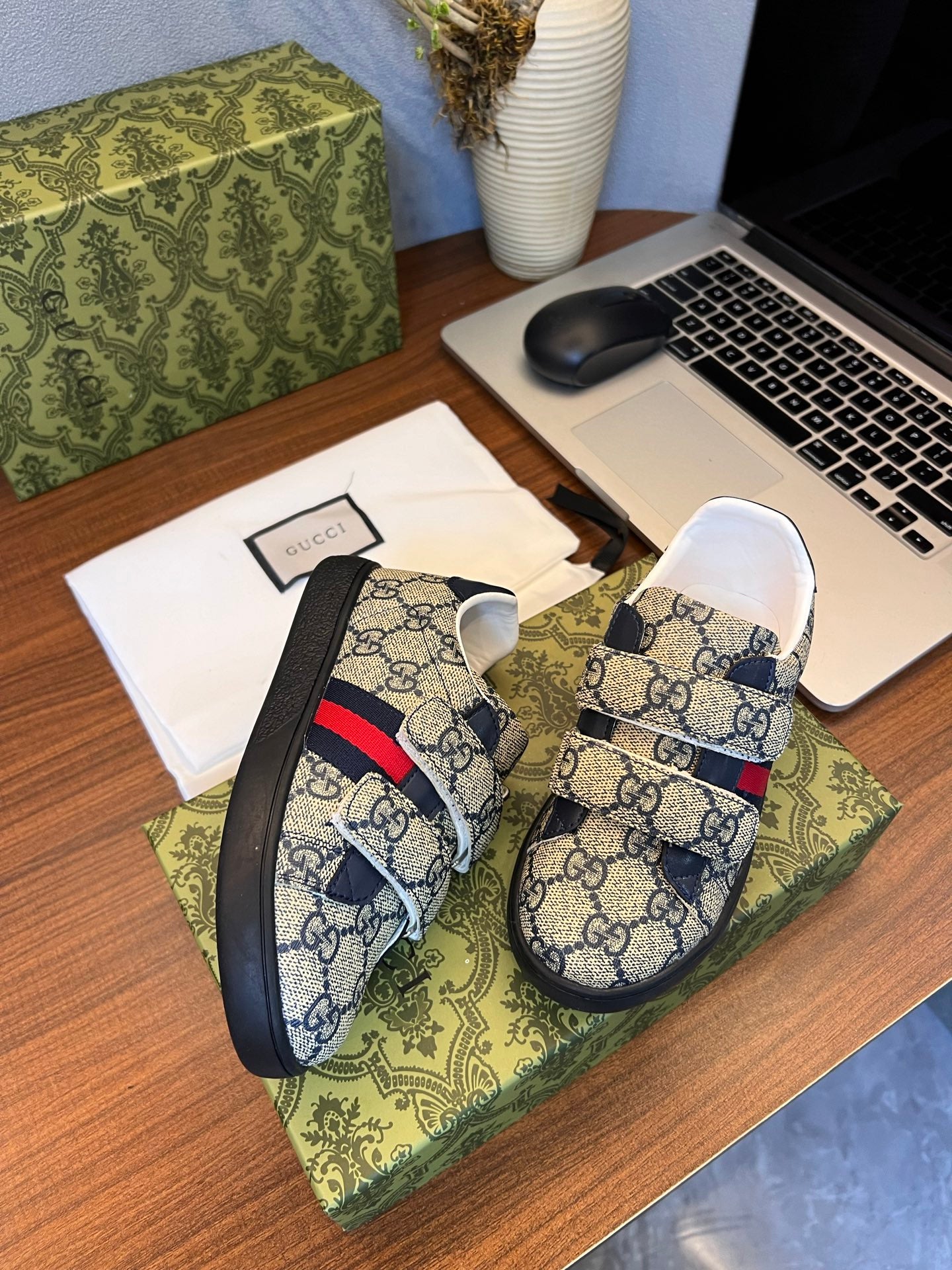 Gucci Kids Sheepskin-Lined Sneakers