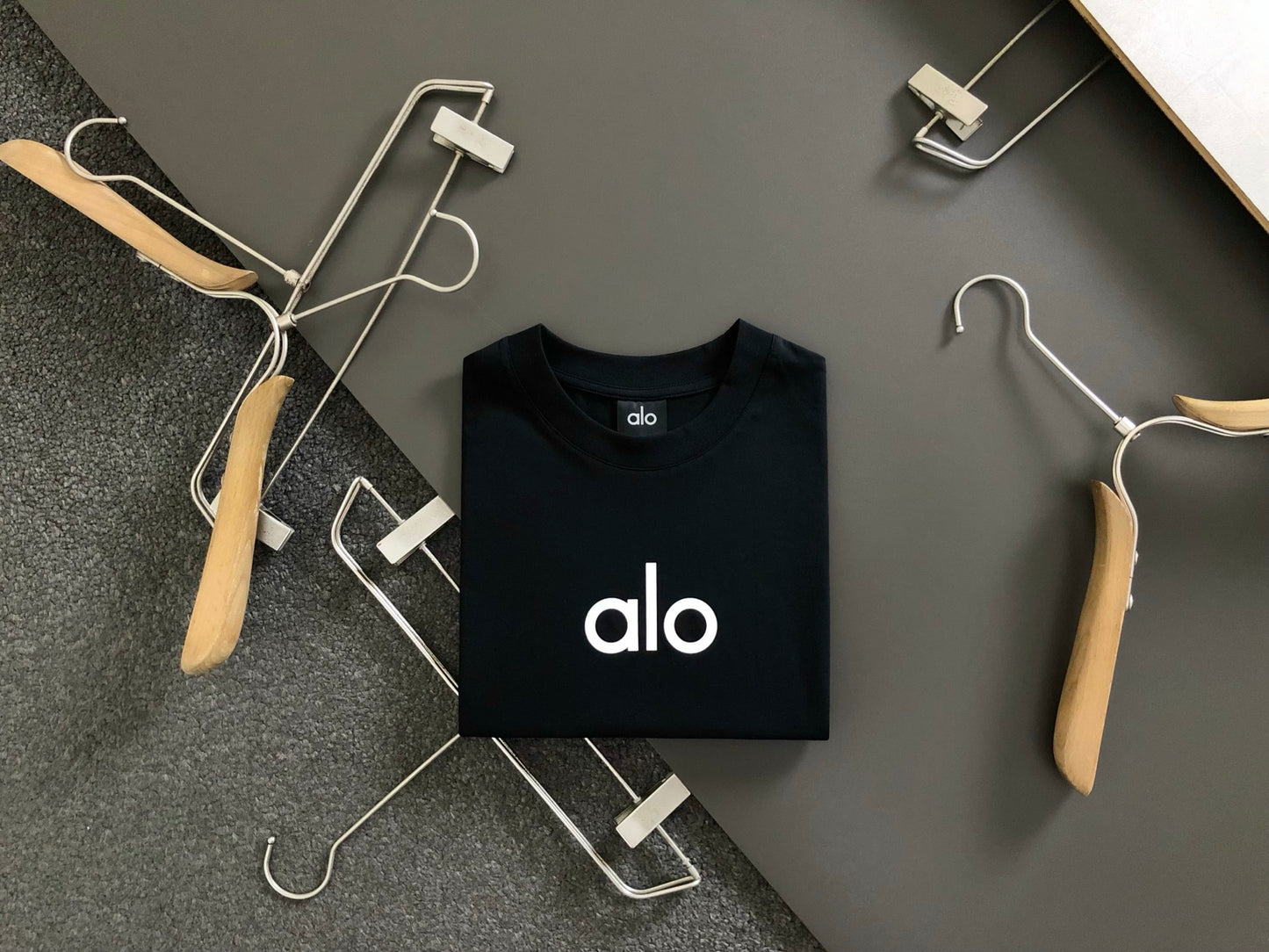 Alo Yoga Double-Yarn Cotton T-Shirt – 25SS Collection