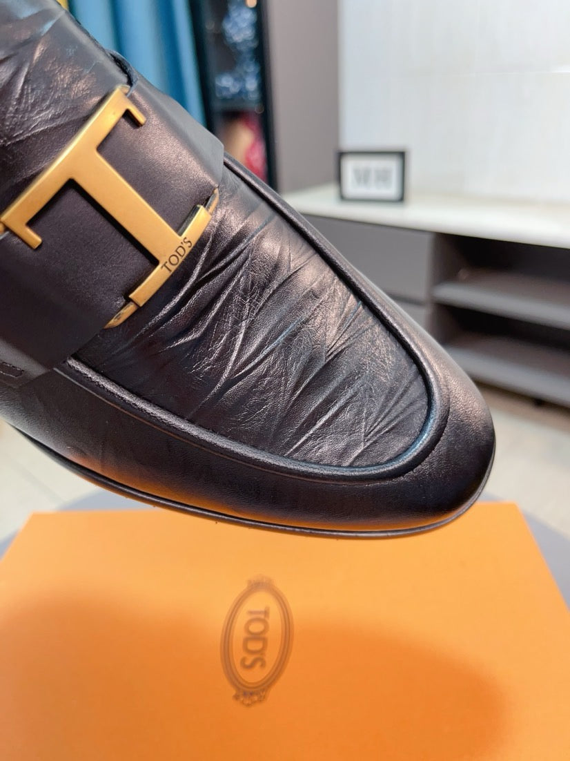 Tod's Embossed Leather Casual Loafers