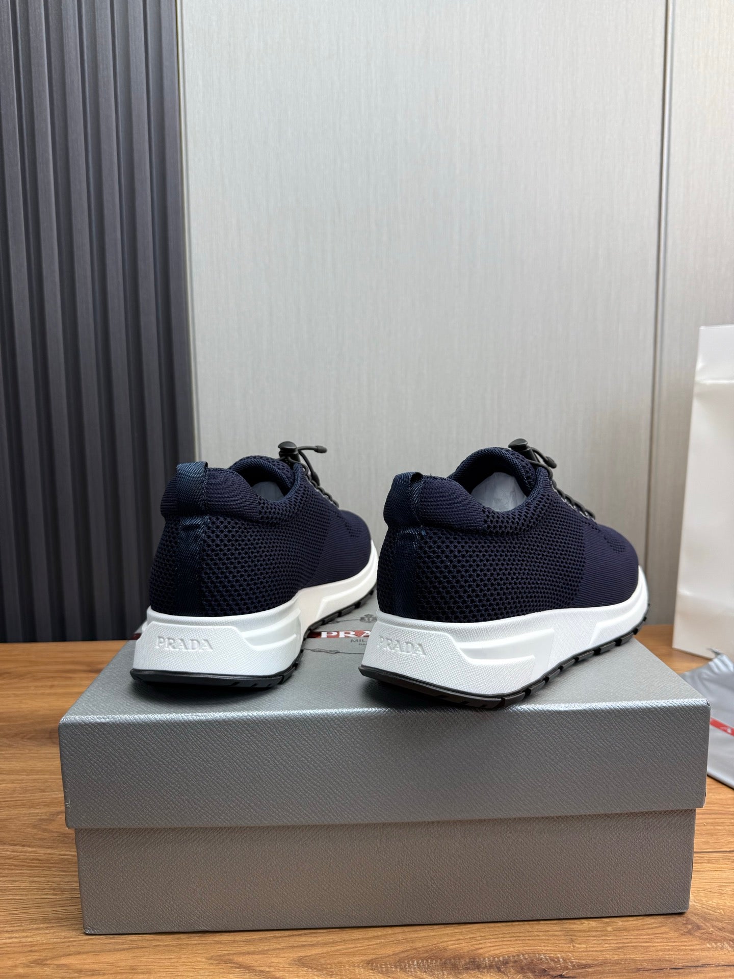 Prada Men's High-Quality Sneakers