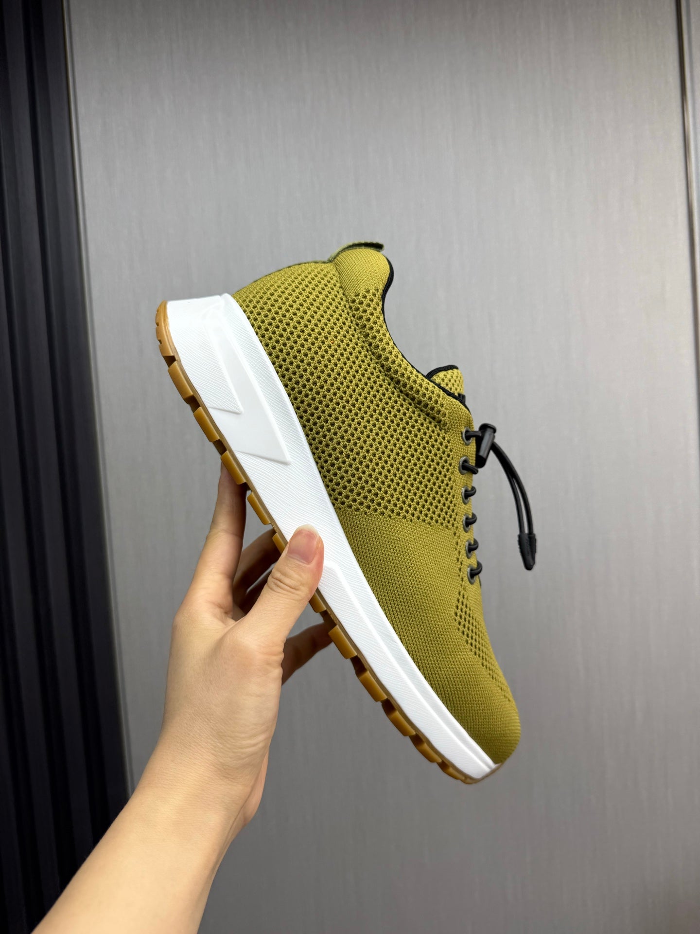 Prada Men's High-Quality Sneakers