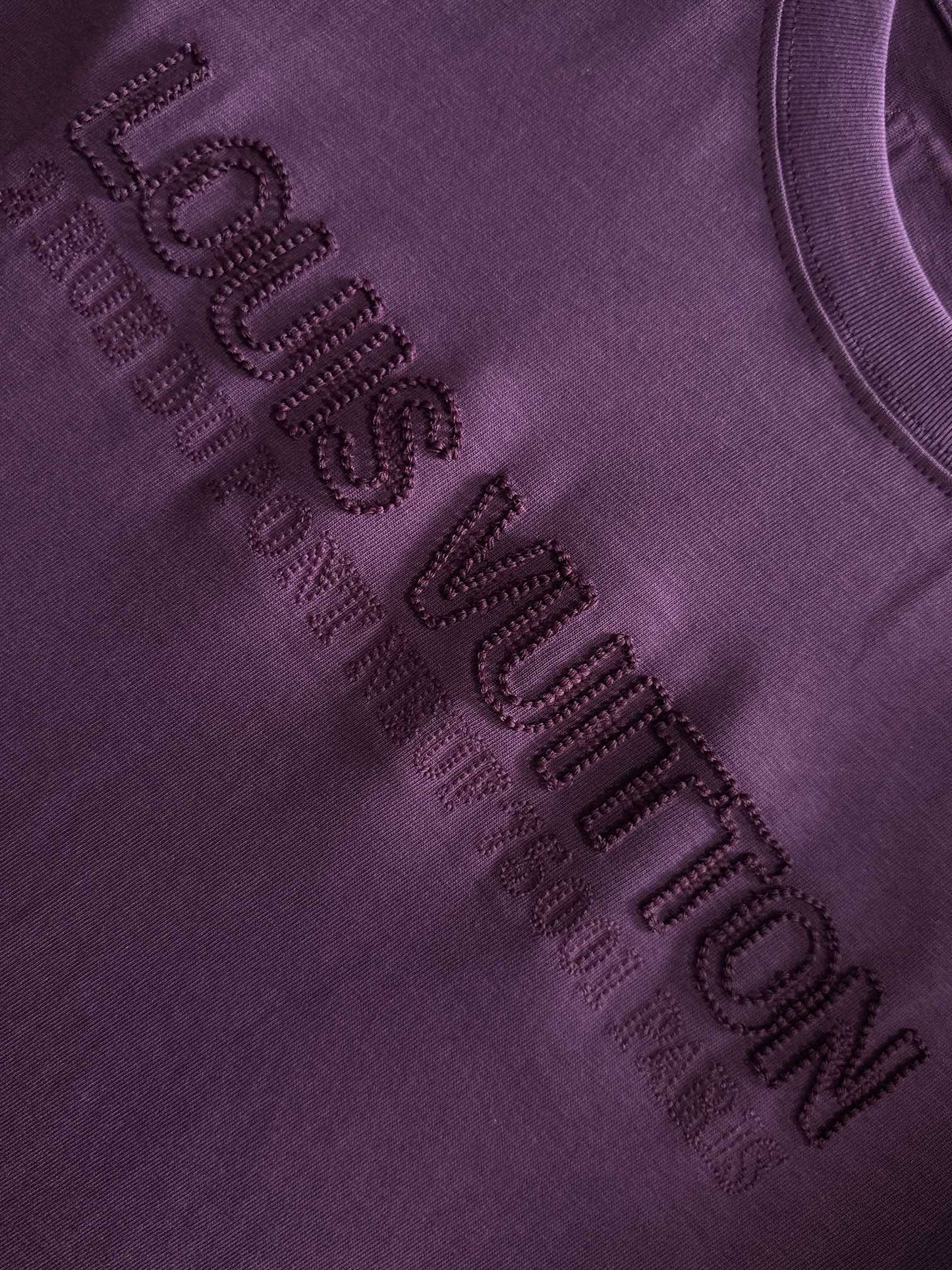 Louis Vuitton Hollow Grain Embroidery Logo T-Shirt – 2025SS