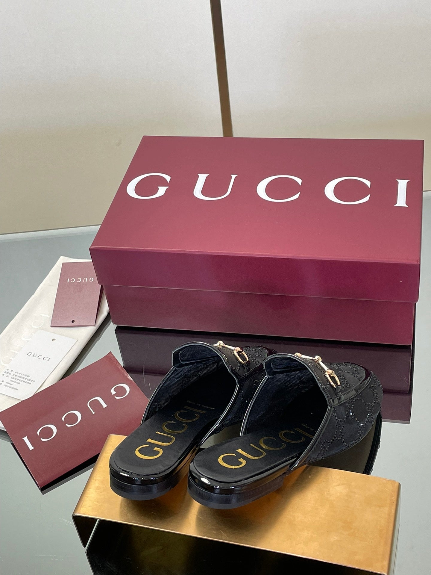 Gucci Crystal GG Patent Loafer Mules – 2025FW