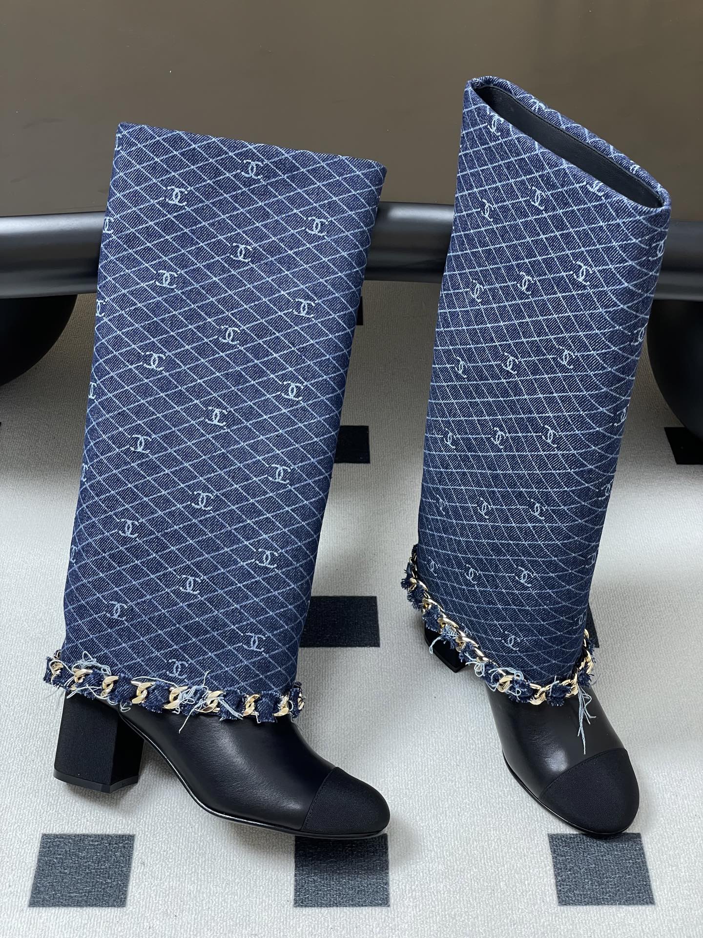 Chanel Chain Detail Long Boots – Autumn/Winter 25B Collection