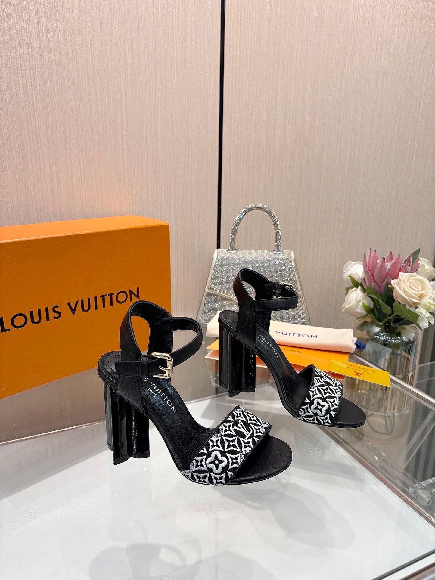 Louis Vuitton Runway Heeled Sandals – Spring/Summer Collection – 25SS