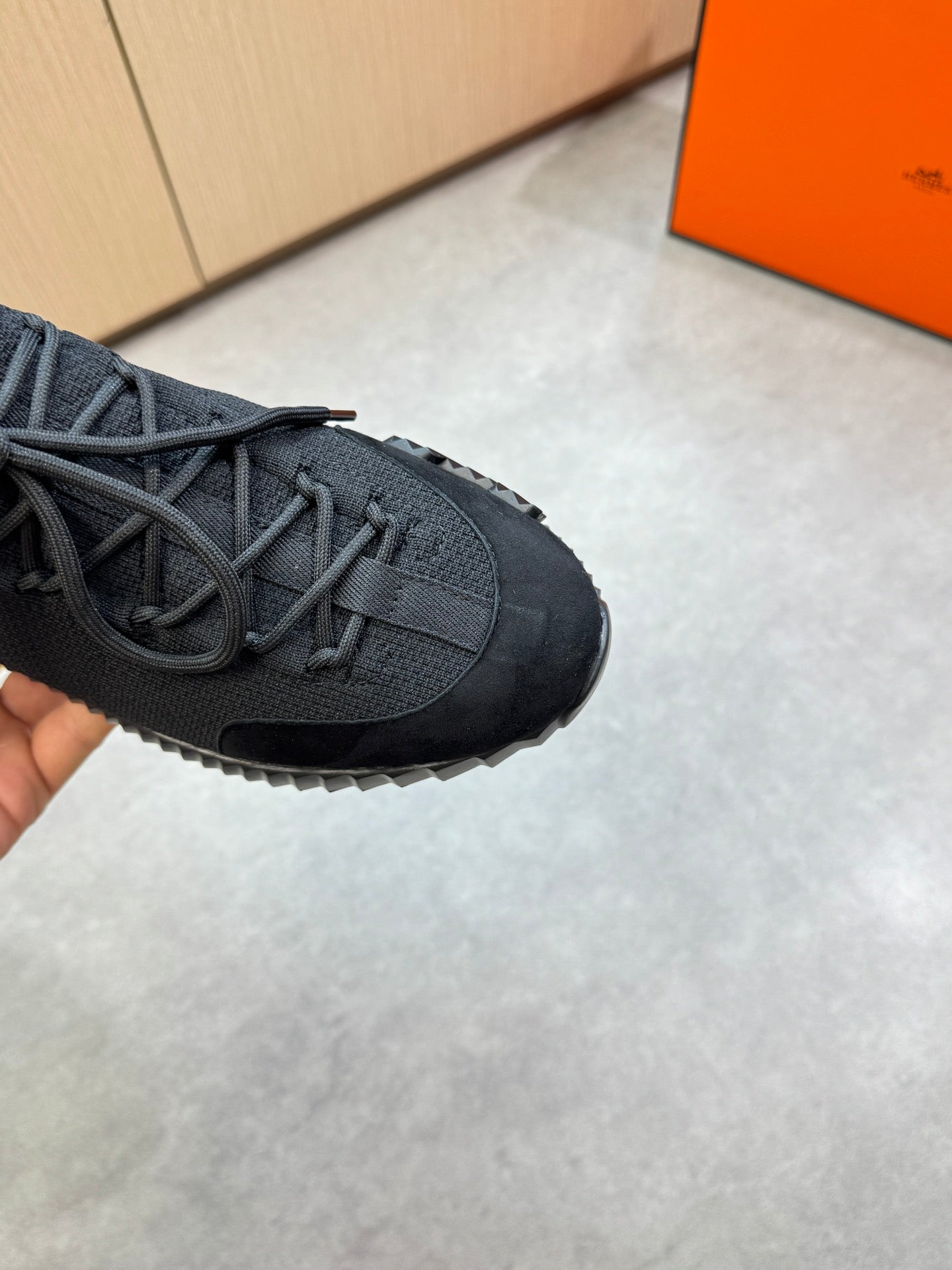 Hermès Casual Sports Sneakers