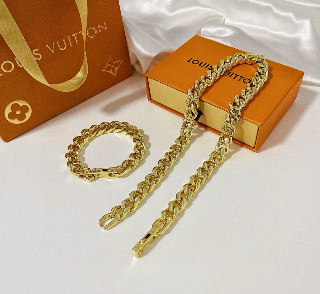 Louis Vuitton Monogram ChainLinks Necklace