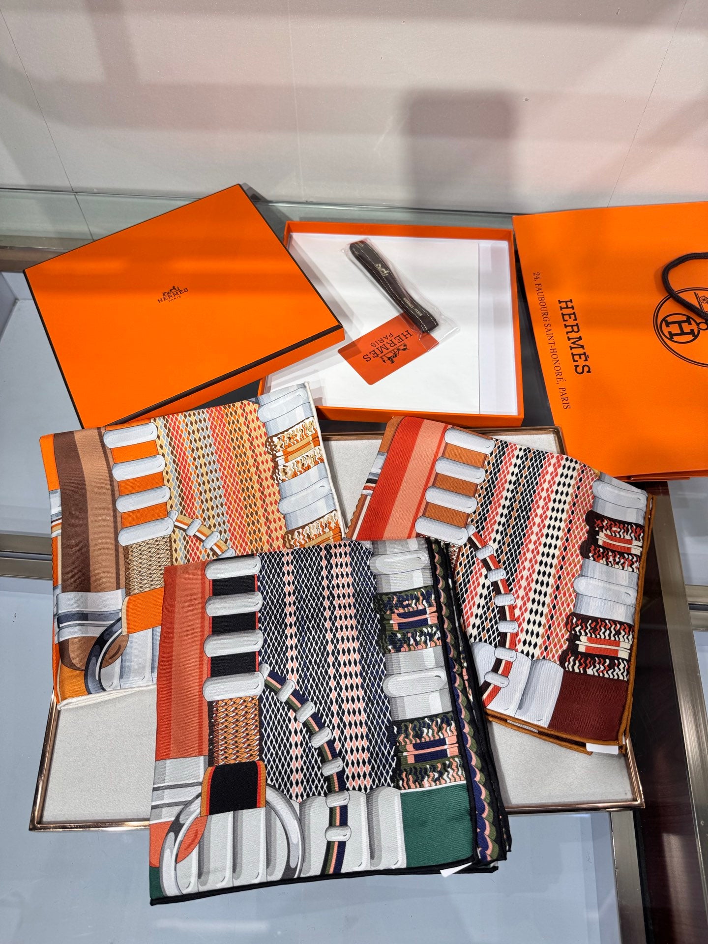 Hermès Silver Blossom Silk Twill Scarf – 2025 Collection