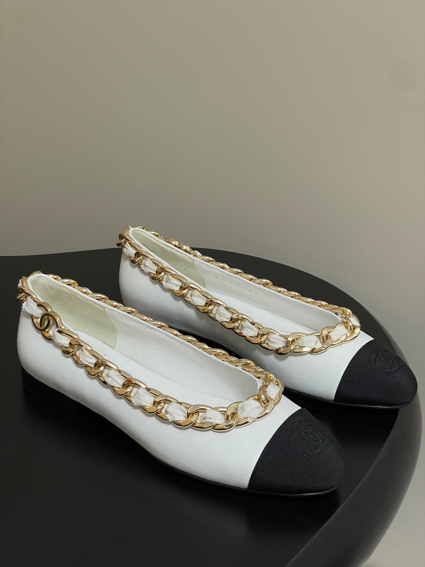 Chanel Chain Detail Double C Flats – 25A Autumn Collection