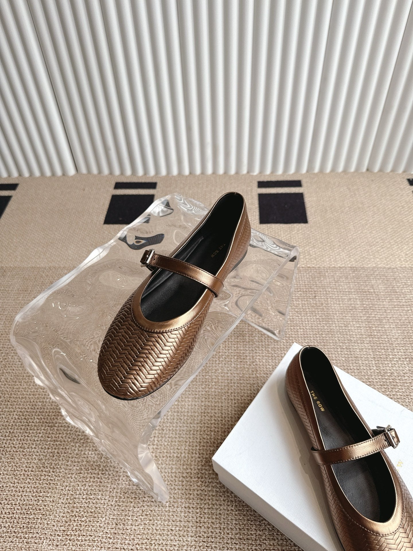 The Row Canal Minimalist Round-Toe Ballet Flats – 2025 Autumn/Winter Collection