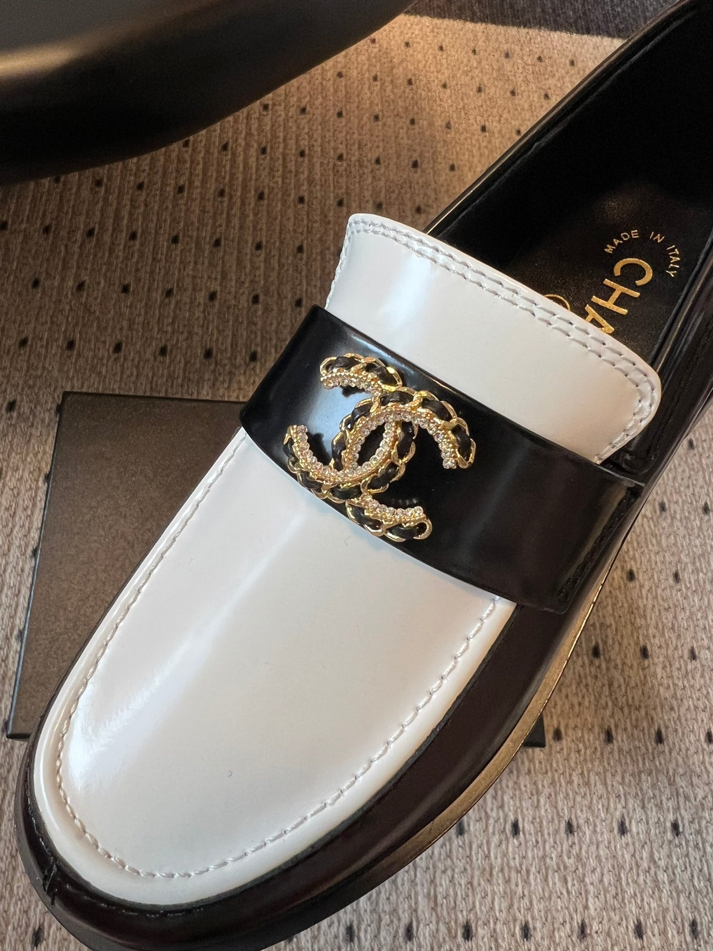 Chanel Double C Loafers – 25SS
