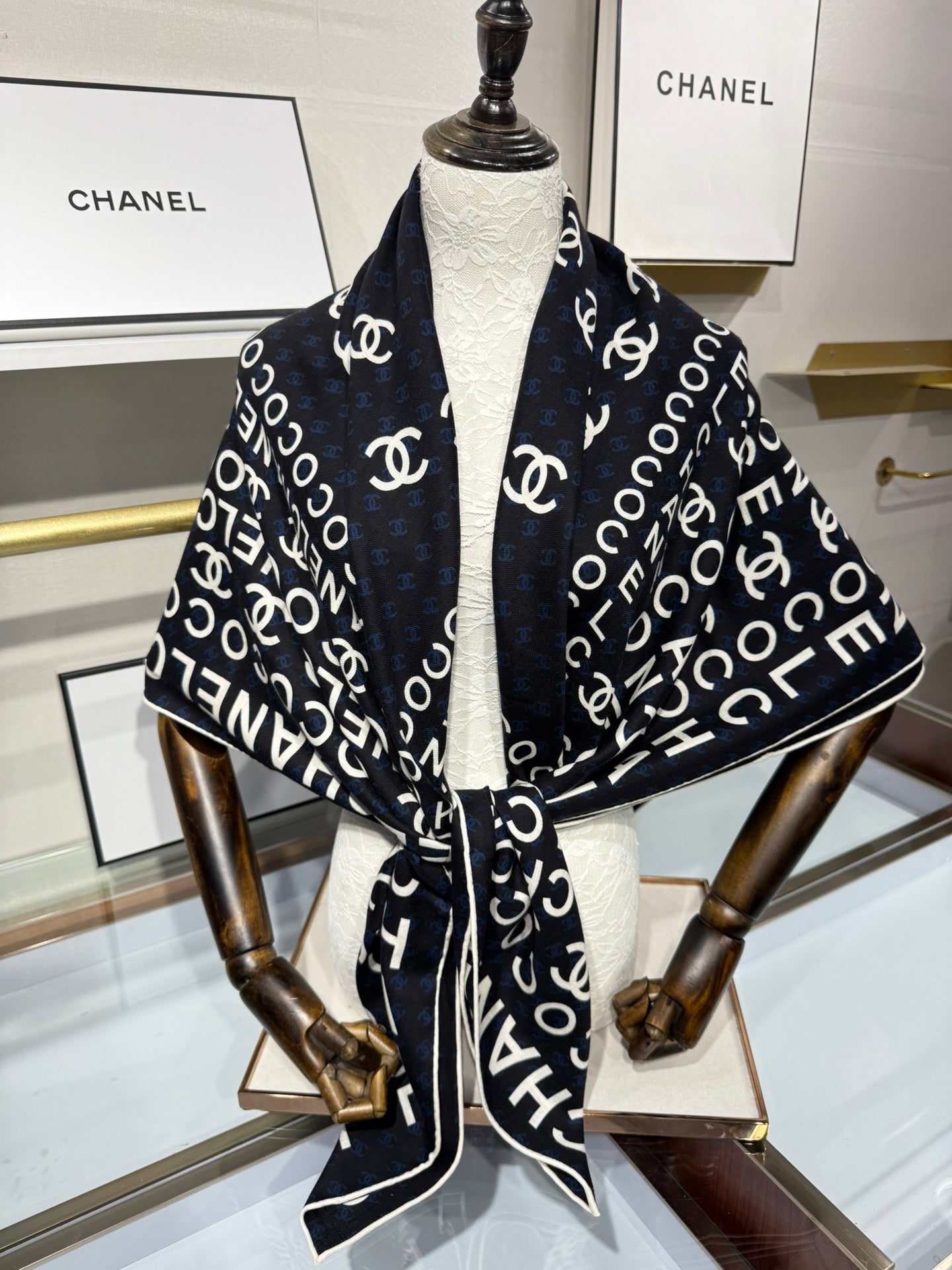 Chanel Silk Cashmere Scarf – 2025 Fall/Winter Collection