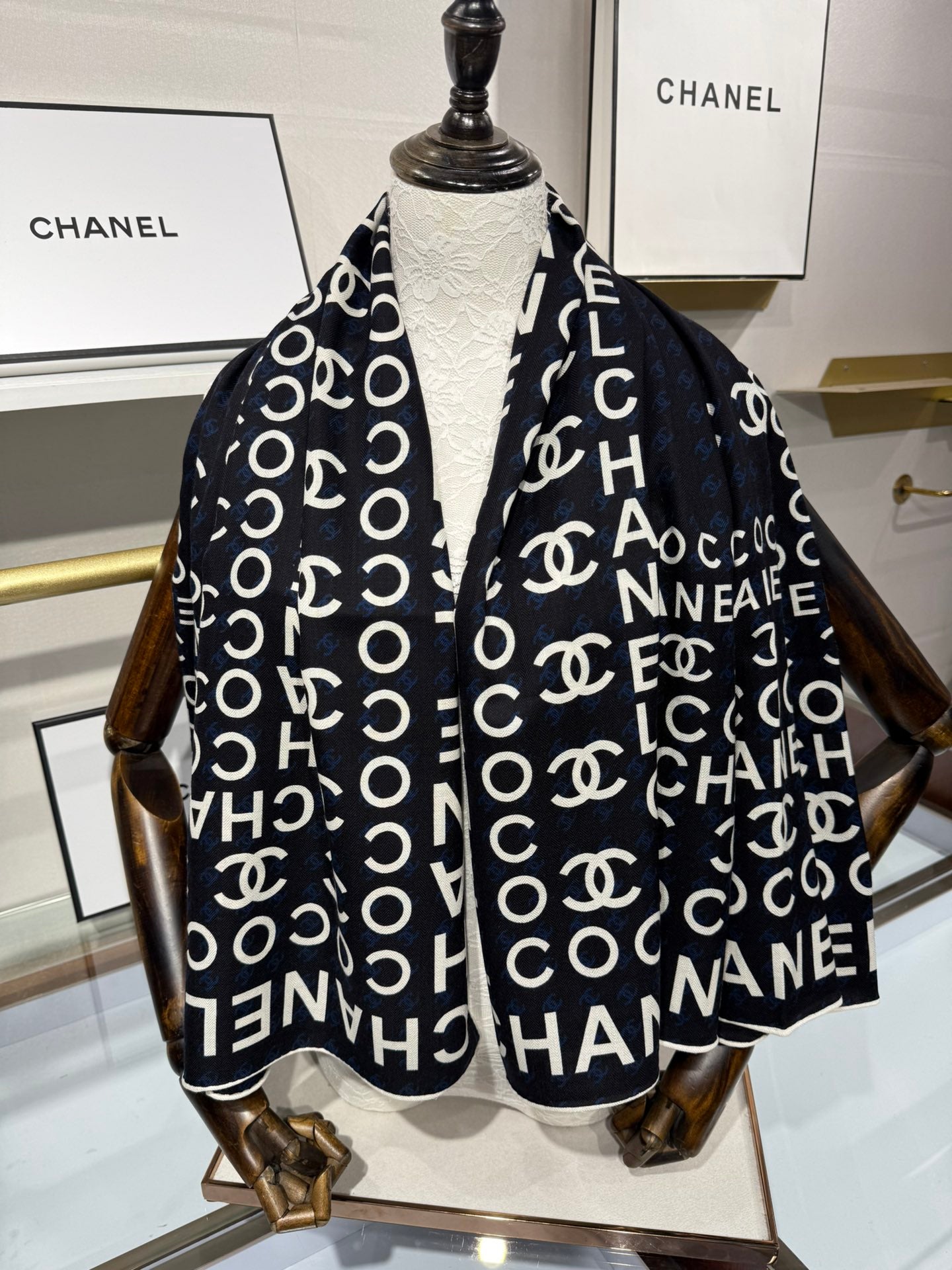 Chanel Silk Cashmere Scarf – 2025 Fall/Winter Collection
