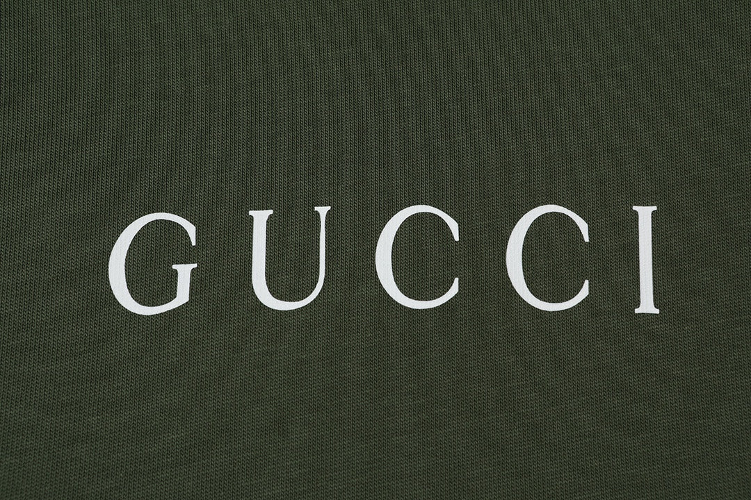 Gucci Digital Print Small Letter Logo T-Shirt – 2025SS