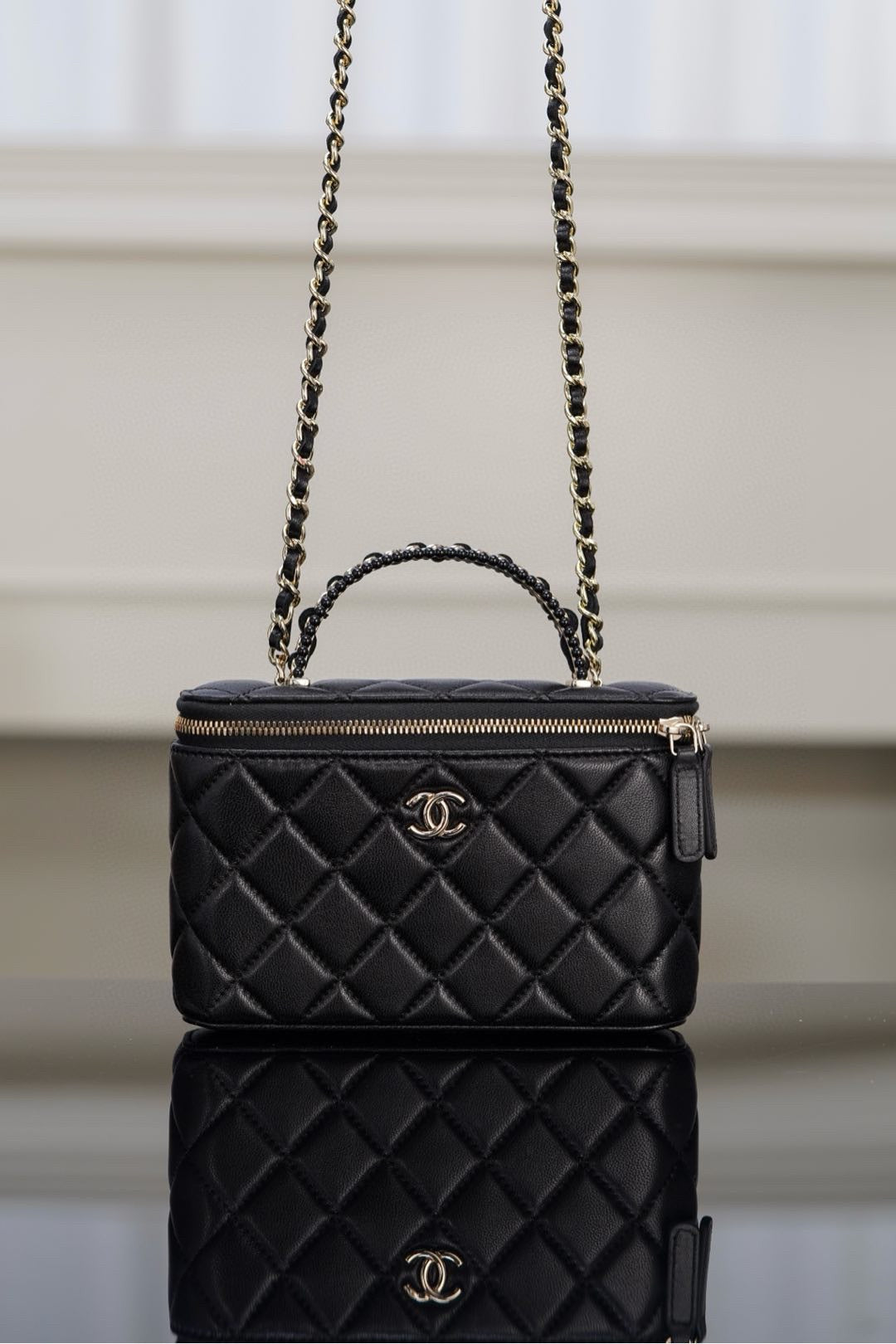 Chanel 25P Woven Handle Box Bag – 25P Collection