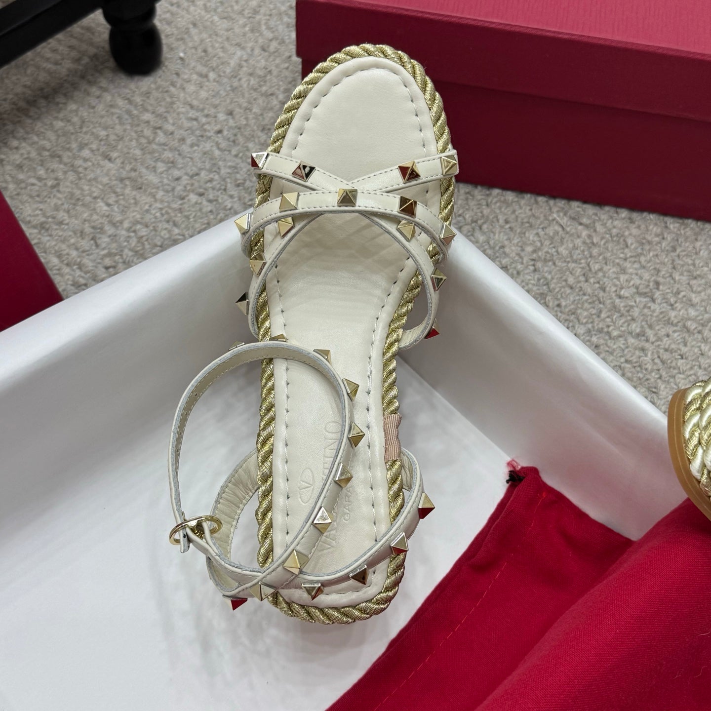Valentino Rivet Hemp Rope Woven Wedge Sandals – Spring/Summer Collection