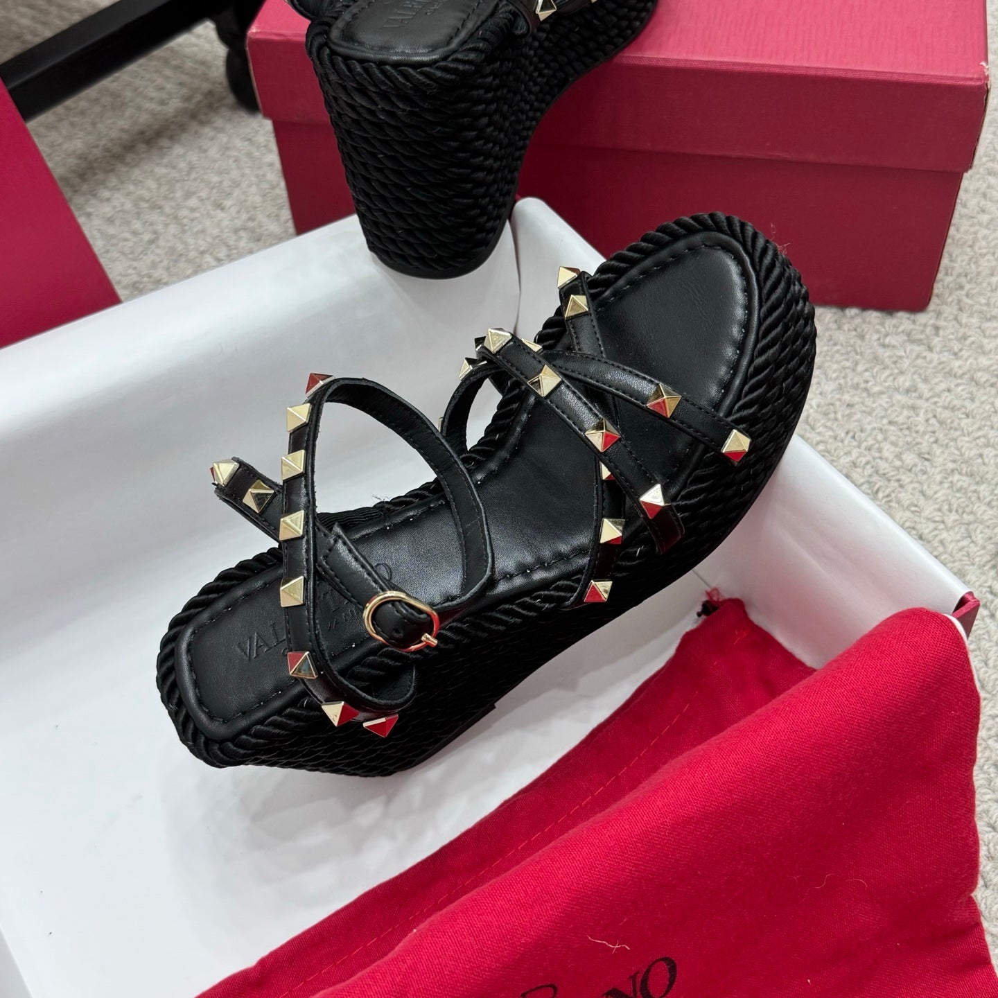 Valentino Rivet Hemp Rope Woven Wedge Sandals – Spring/Summer Collection