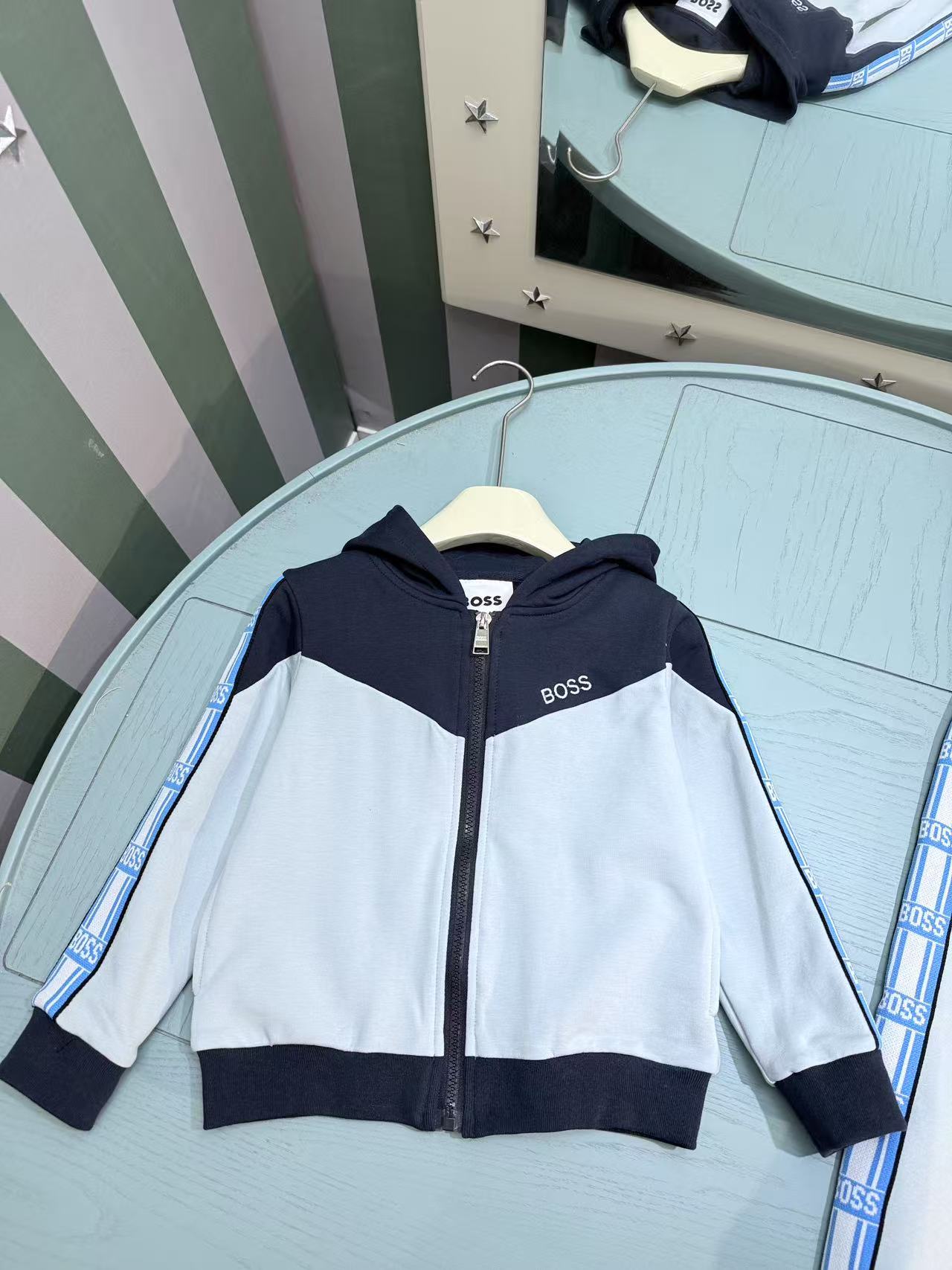 Boss Kids Sweatshirt and Pants Tracksuit Set – 2025SS