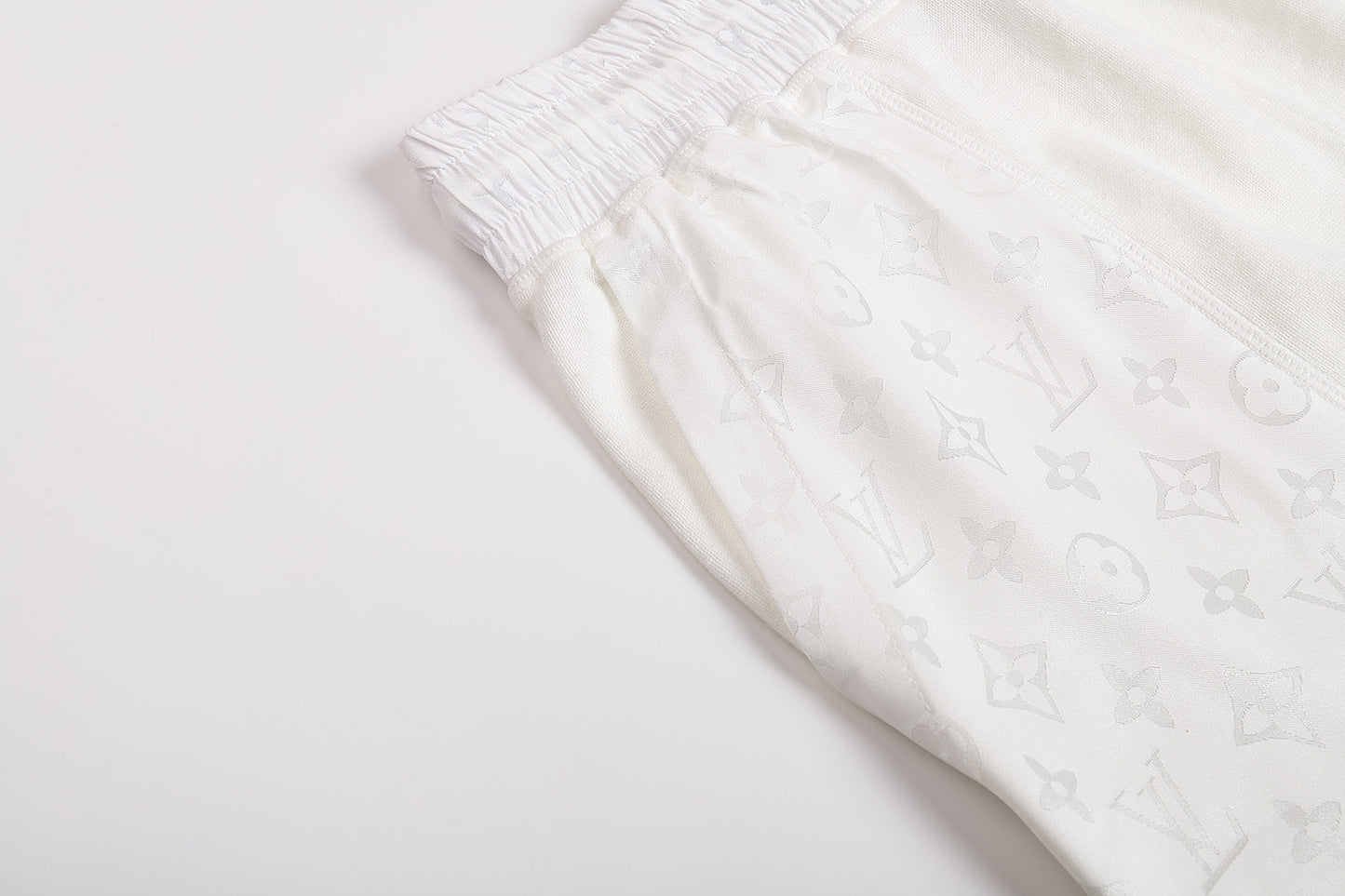 Louis Vuitton Nylon Inset Drawstring Shorts – 25SS
