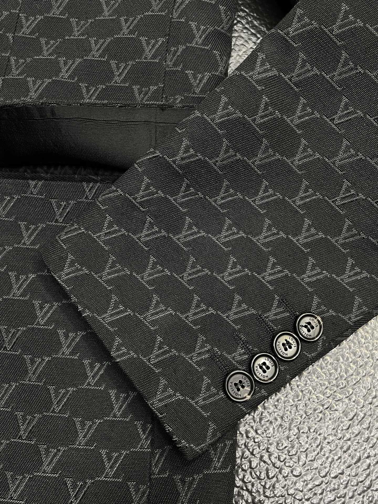 Louis Vuitton Exclusive Casual Blazer