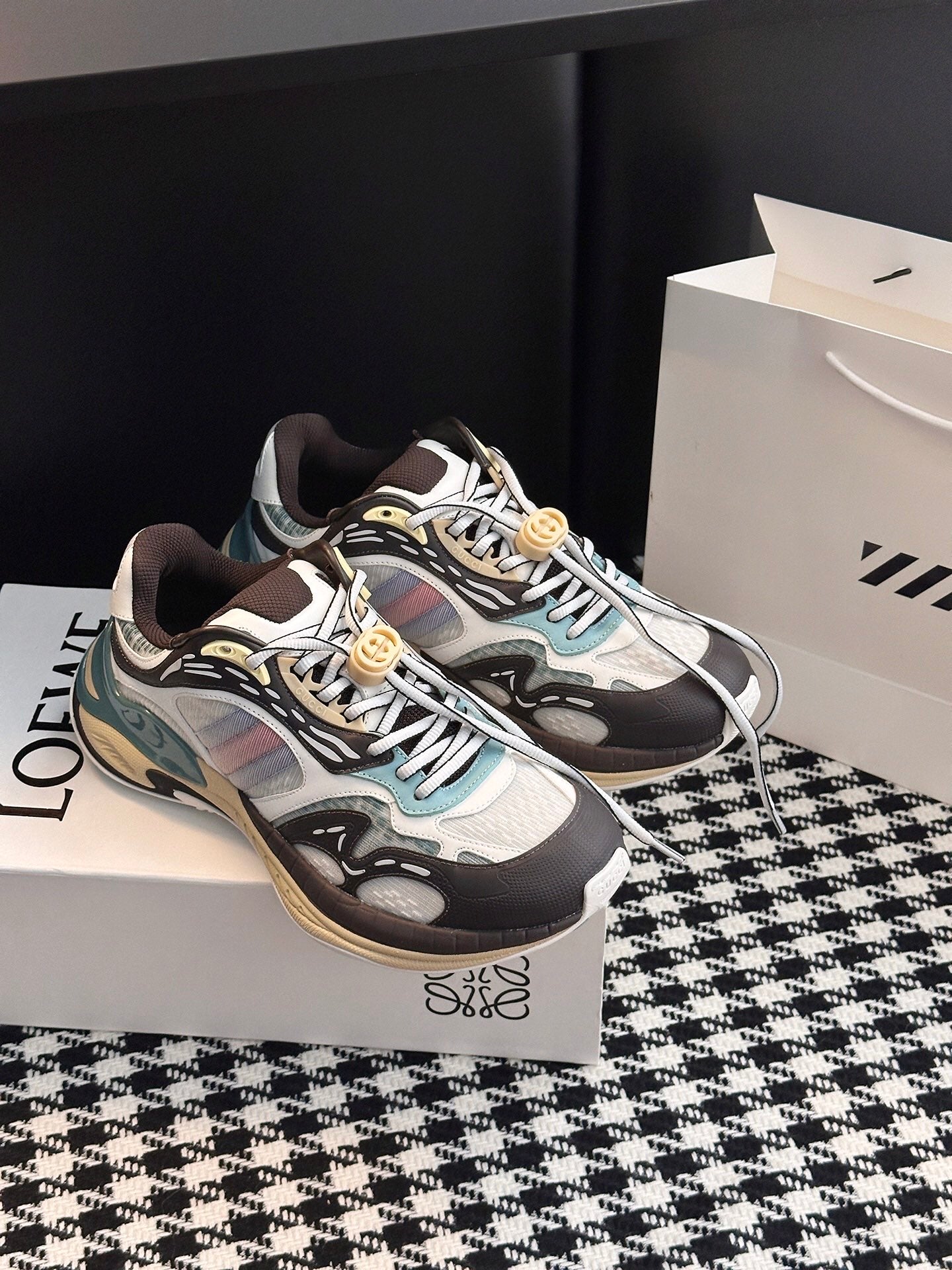 Gucci 2.0 Time-Space Blended Running Shoes