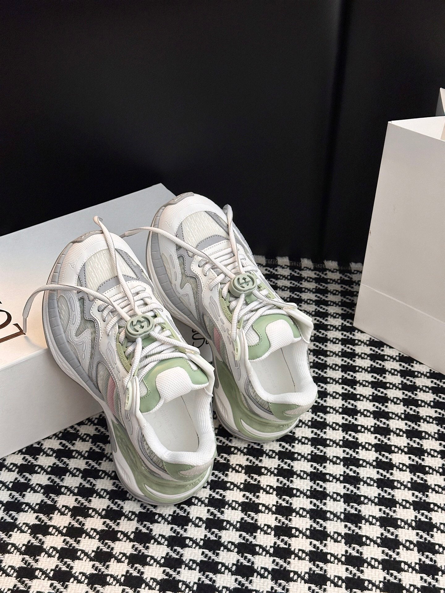 Gucci 2.0 Time-Space Blended Running Shoes