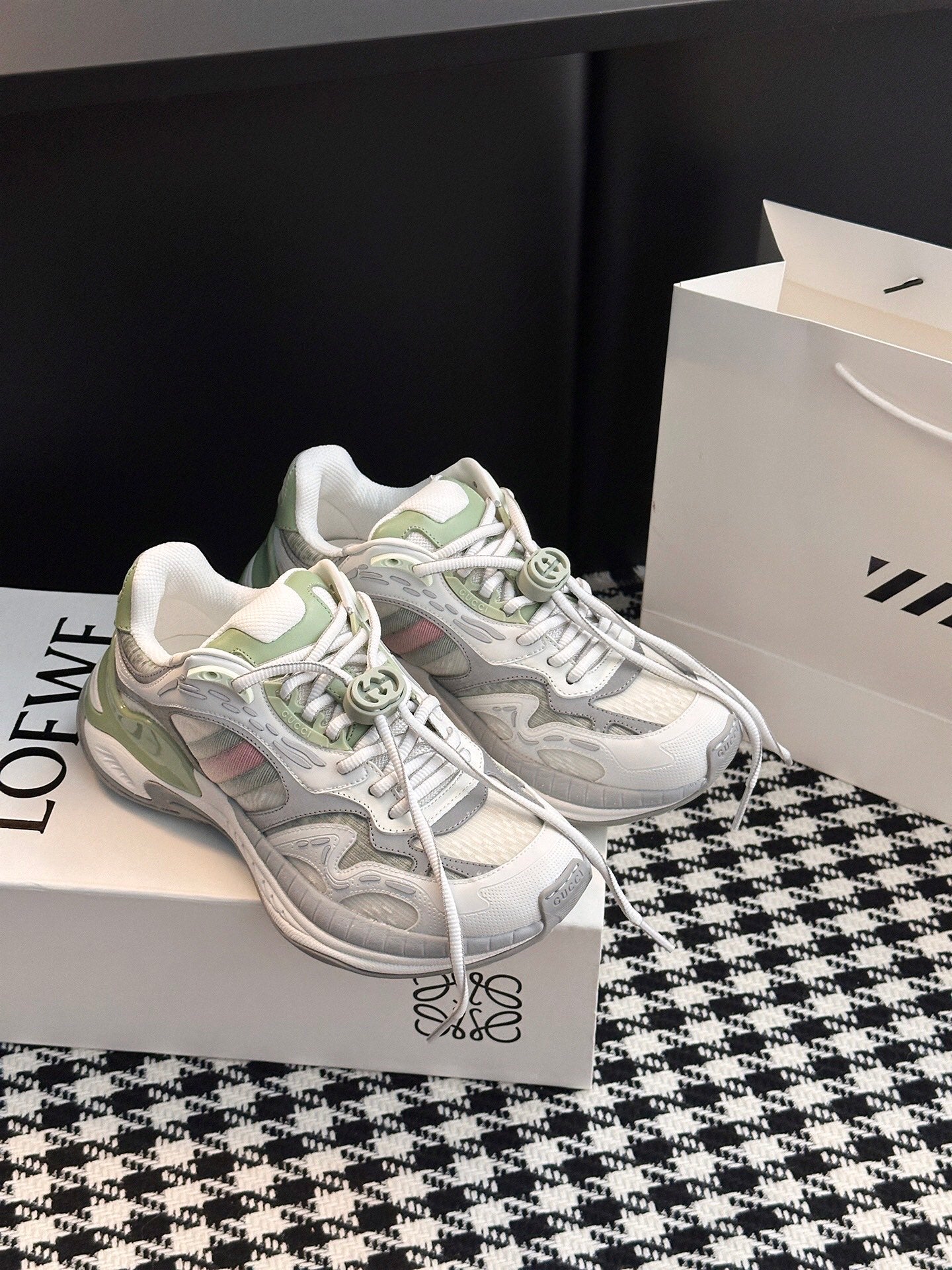Gucci 2.0 Time-Space Blended Running Shoes