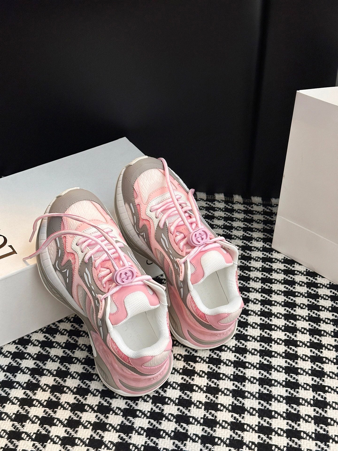 Gucci 2.0 Time-Space Blended Running Shoes