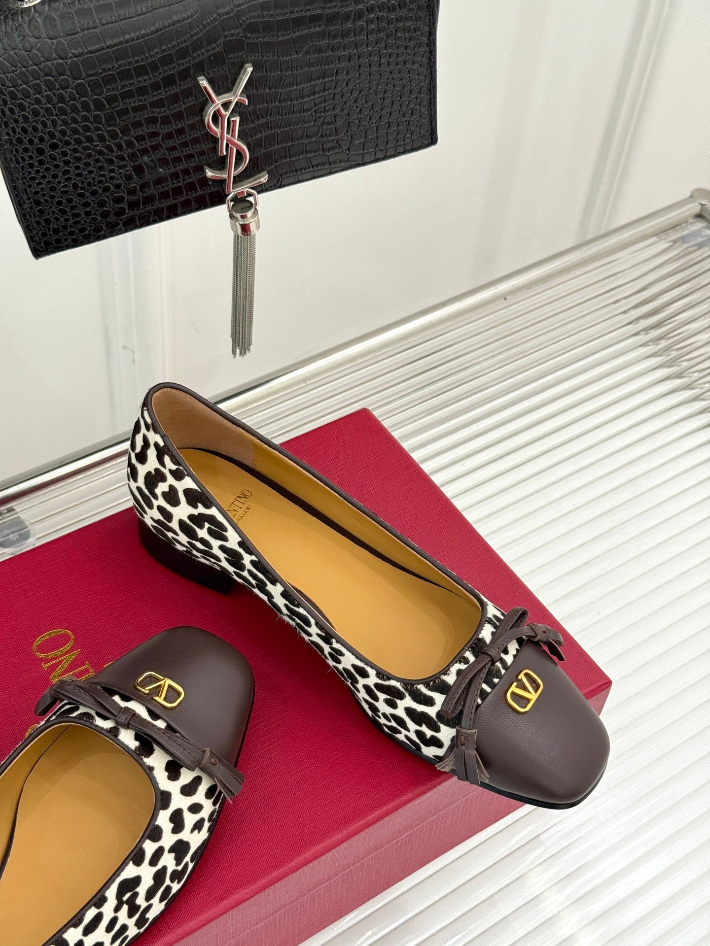 Valentino VLogo Metal Buckle Ballet Flats – 25FW