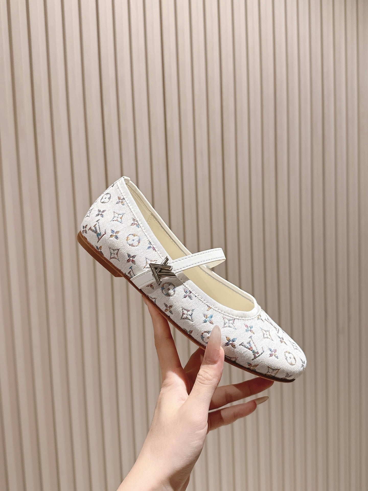 Louis Vuitton Ballet Flats – 2025SS
