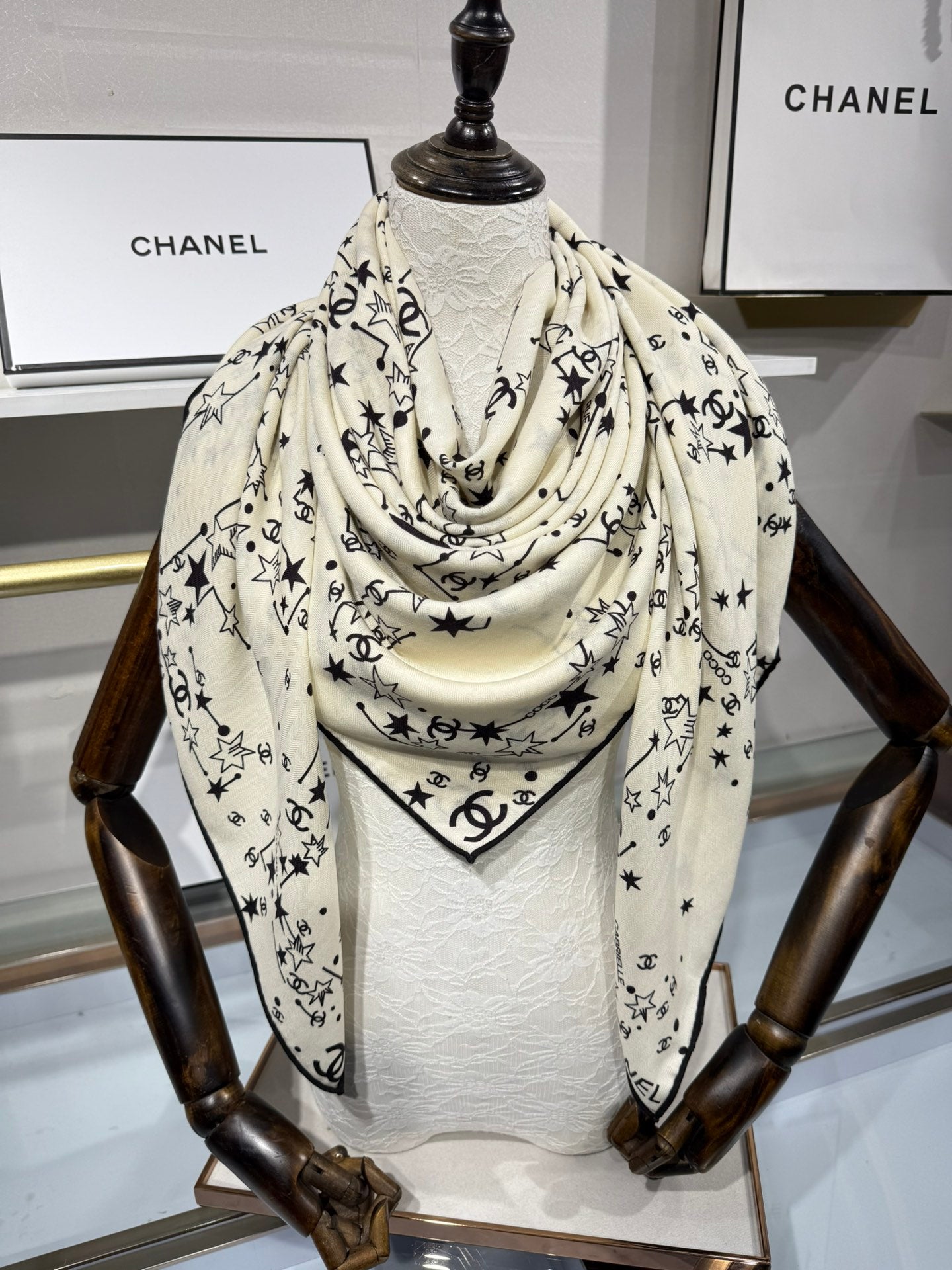 Chanel Silk Cashmere Scarf – 2025 Fall/Winter Collection