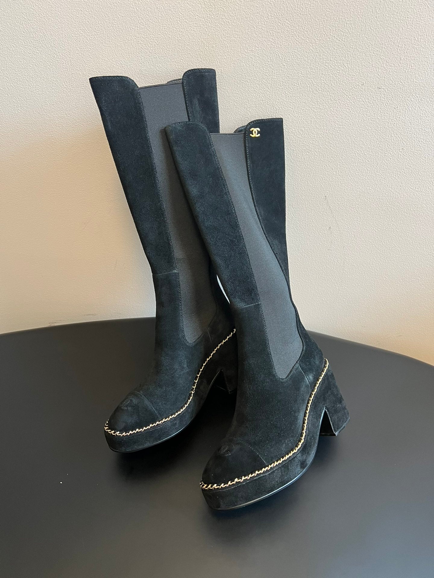 Chanel Platform Chelsea Boots – 2025 Spring/Summer Collection – 25SS