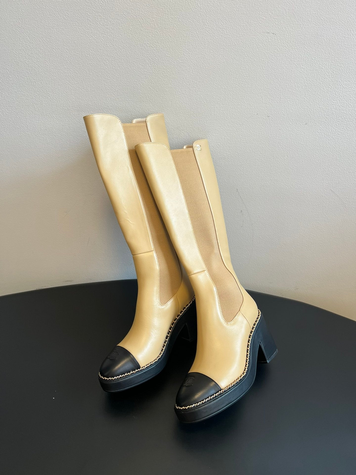 Chanel Platform Chelsea Boots – 2025 Spring/Summer Collection – 25SS