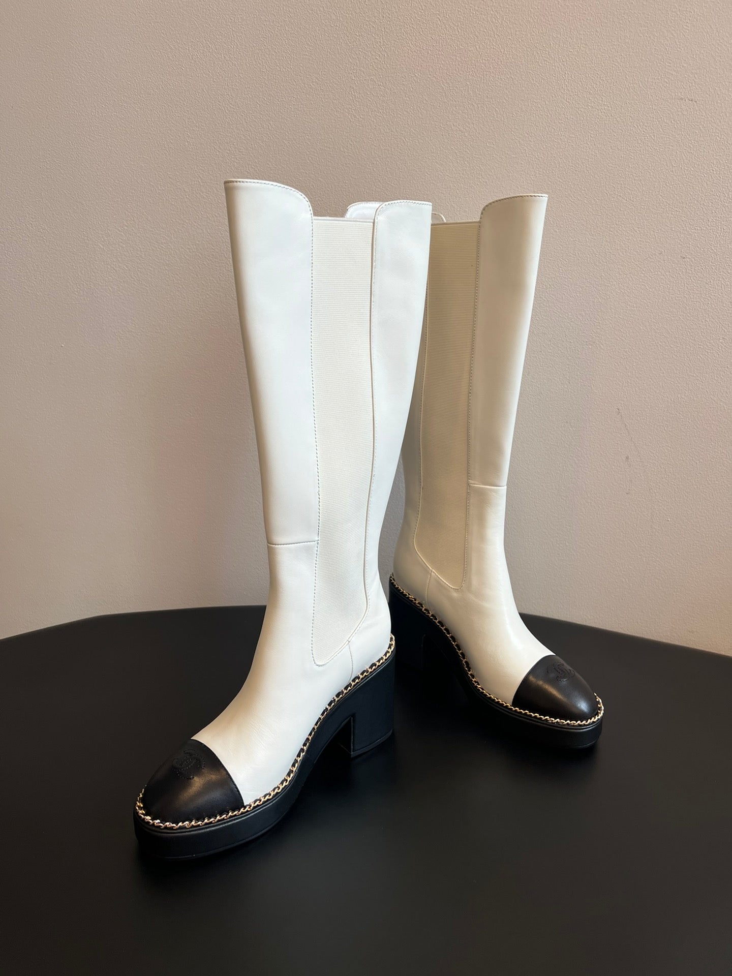 Chanel Platform Chelsea Boots – 2025 Spring/Summer Collection – 25SS