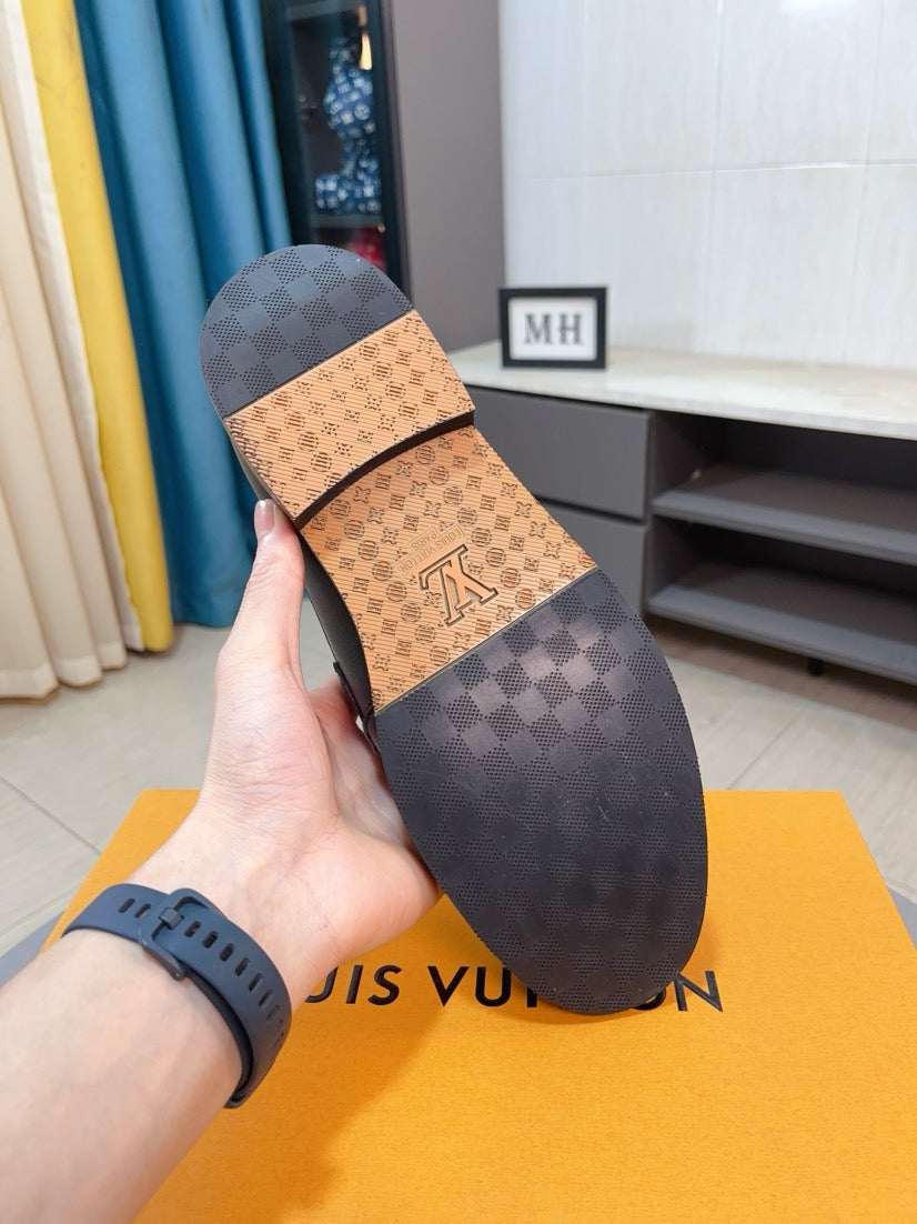 Louis Vuitton Casual Business Leather Shoes